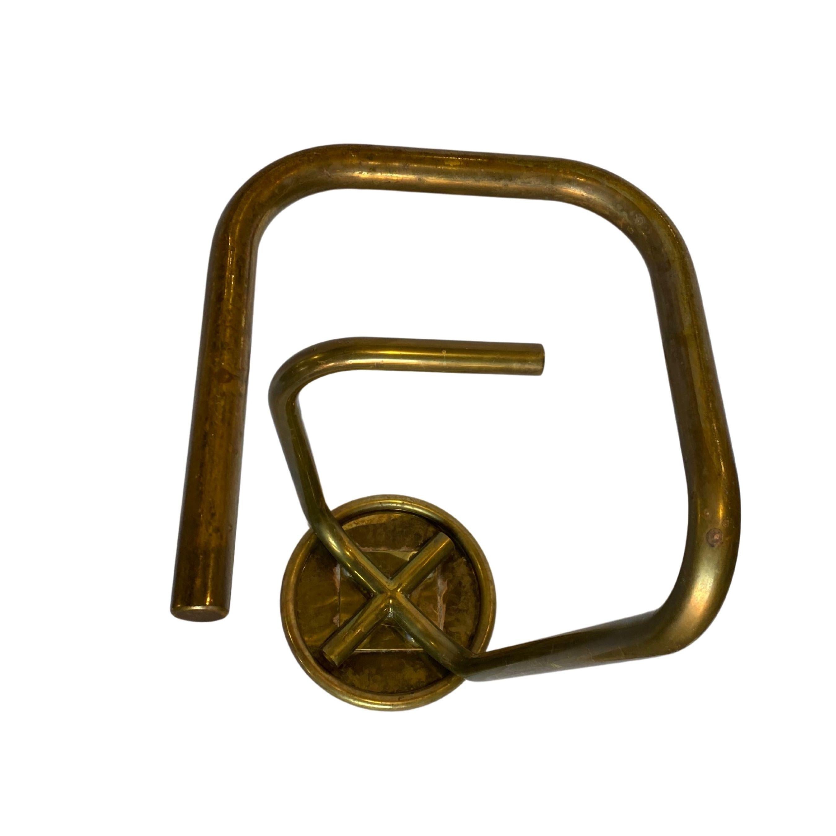 paper clip stool
