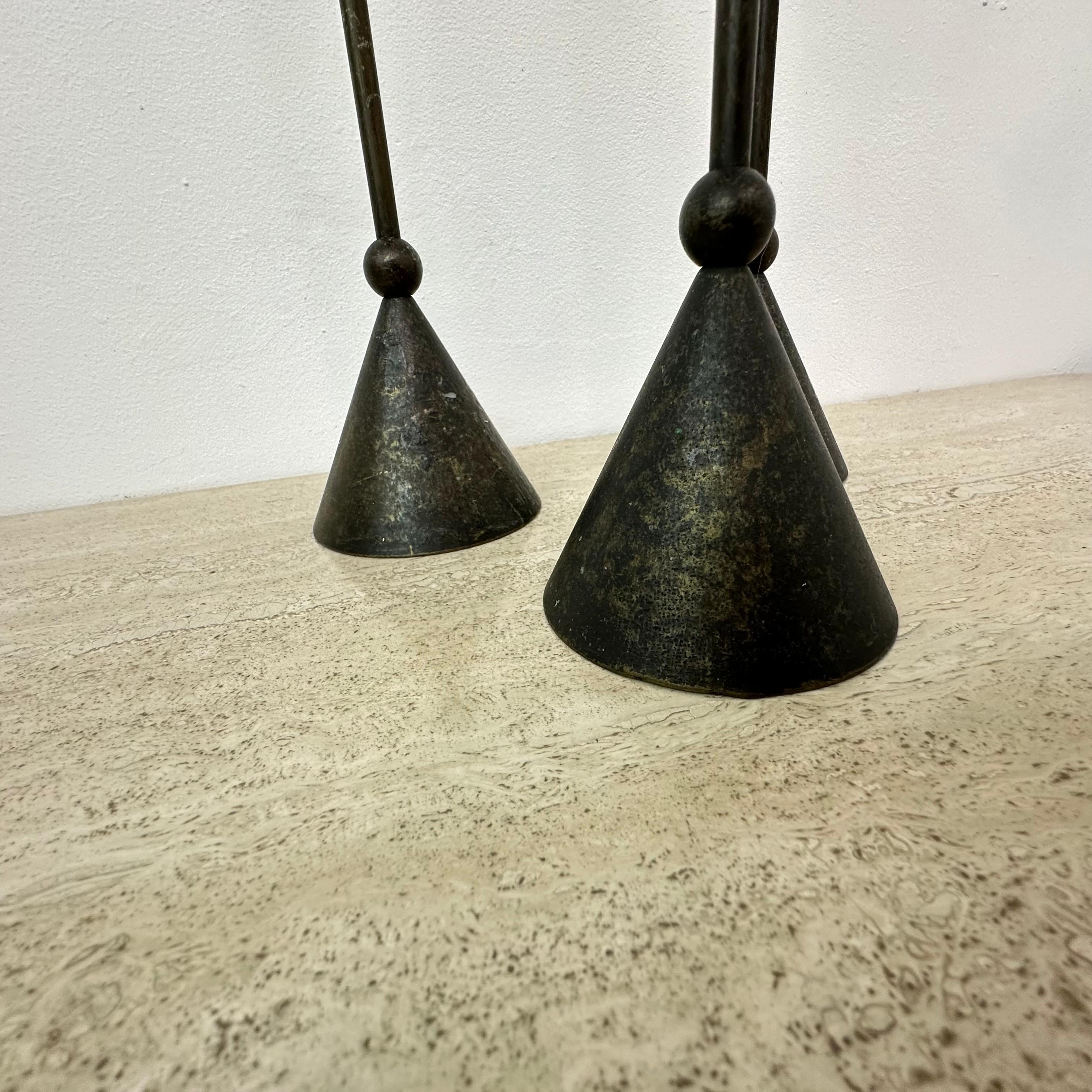 Set di 3 portacandele in bronzo in stile Memphis, anni '80 In condizioni buone in vendita a Delft, NL
