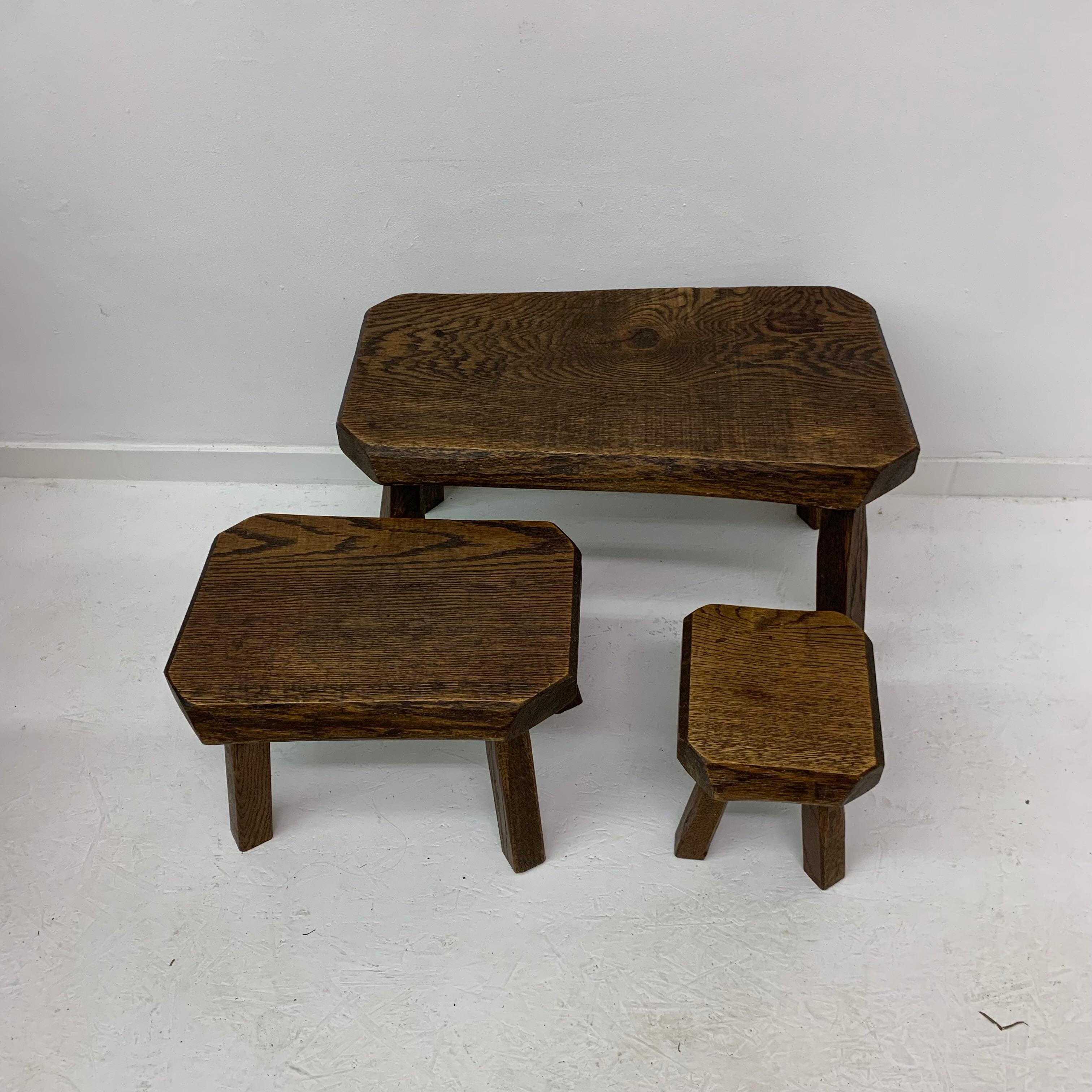 Ensemble de 3 tables gigognes brutalistes en Oak Wood, années 1970 en vente 15