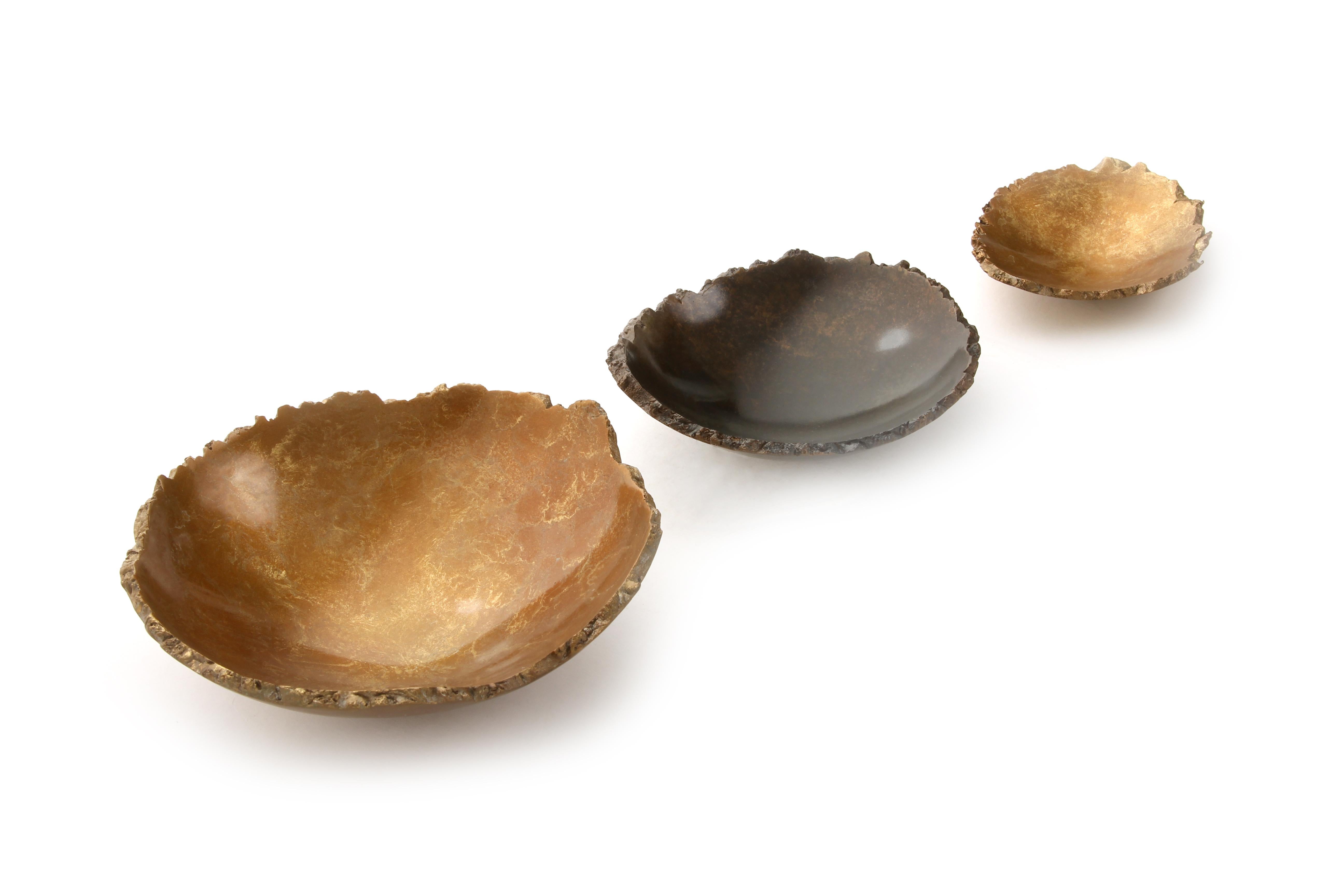 Set of 3 Burl Nesting Bowls by Brian Chaaban In New Condition For Sale In London, GB