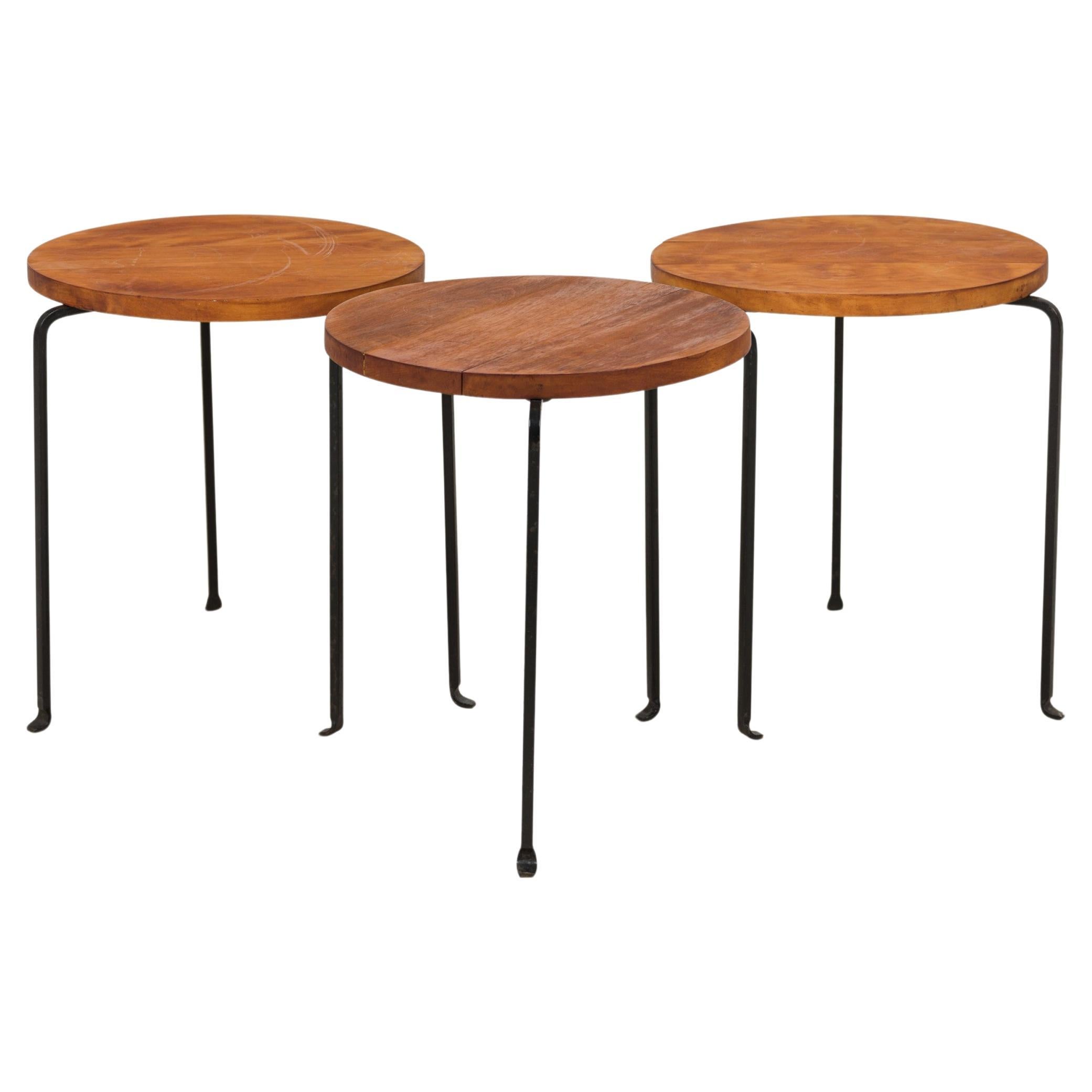 Ensemble de 3 tabourets empilables en fer forgé et bouleau de conception californienne en vente