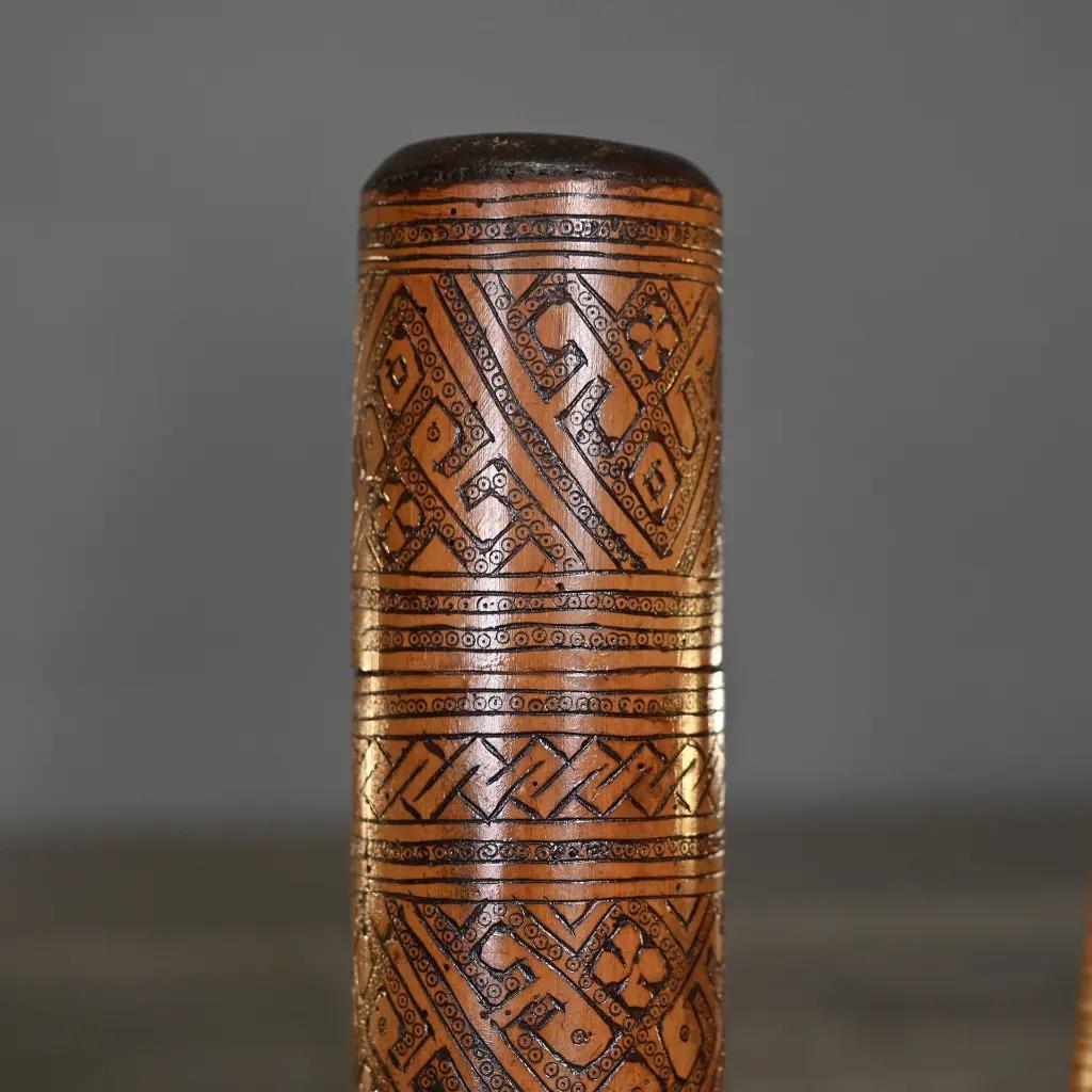 Indonesian Set of 3 Carved Wooden Ointment Boxes from Timor – Ethnic Primitive Style For Sale