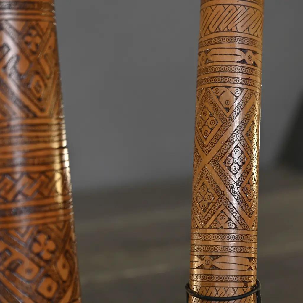 Hand-Carved Set of 3 Carved Wooden Ointment Boxes from Timor – Ethnic Primitive Style For Sale
