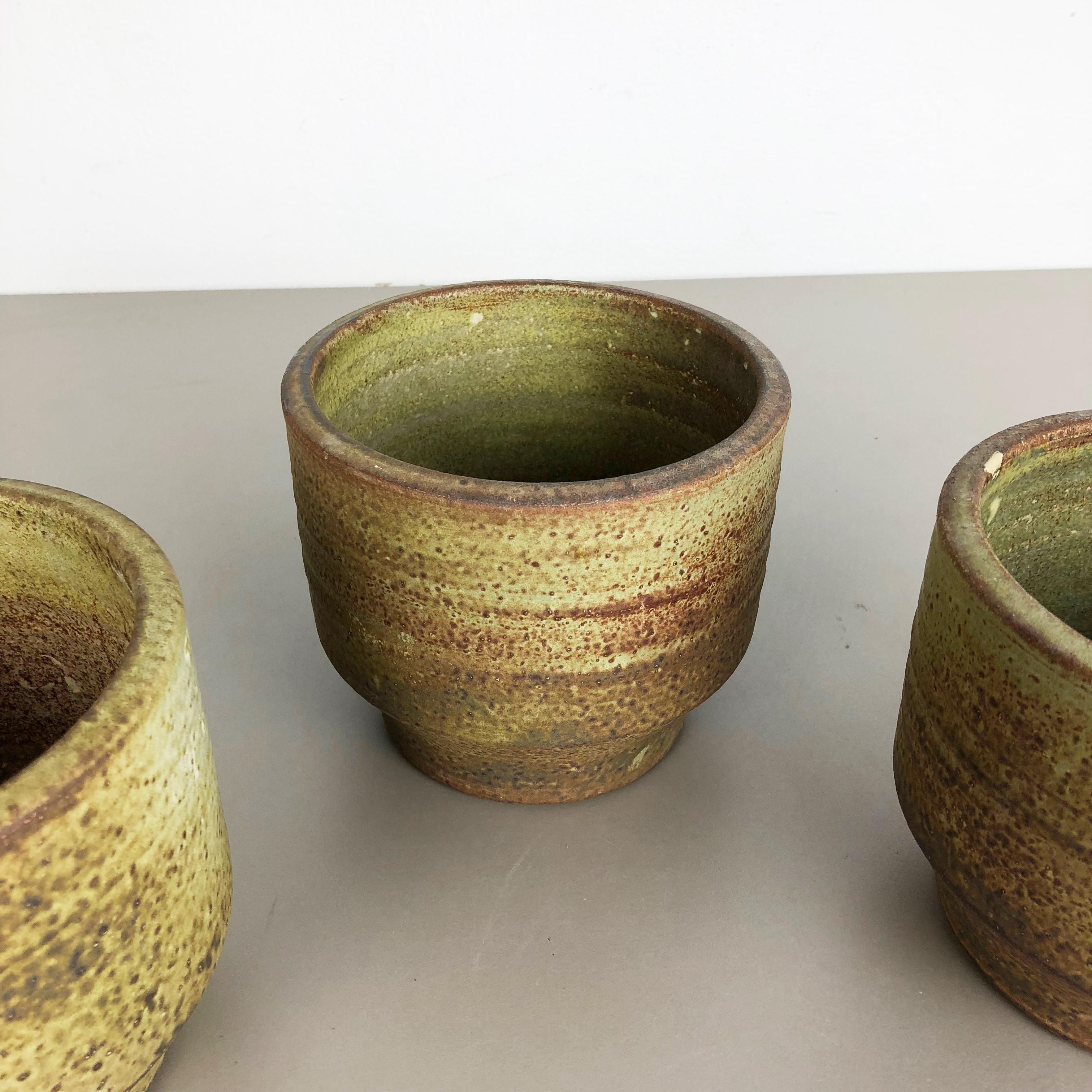 Set of 3 Ceramic Studio Pottery Vase by Piet Knepper for Mobach Netherlands 1970 For Sale 1