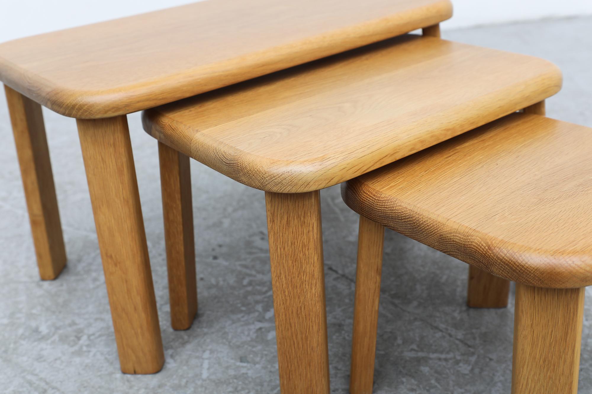 Set of 3 Charlotte Perriand Inspired Natural Oak Nesting Tables w/ Rounded Edges For Sale 8