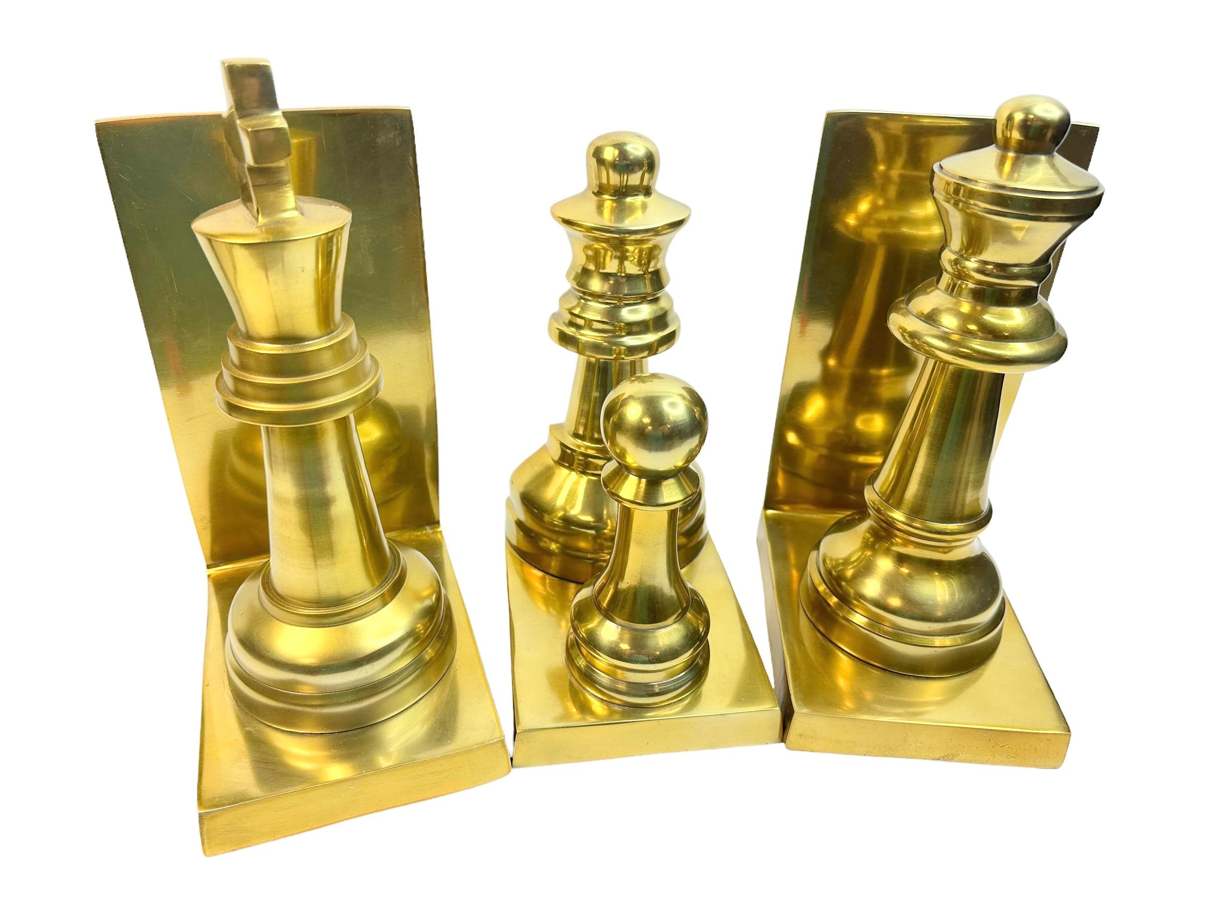 Set of 3 Chess Figure Bookends, King, Queen, Bishop & Pawn, Italy 1980s For Sale 1