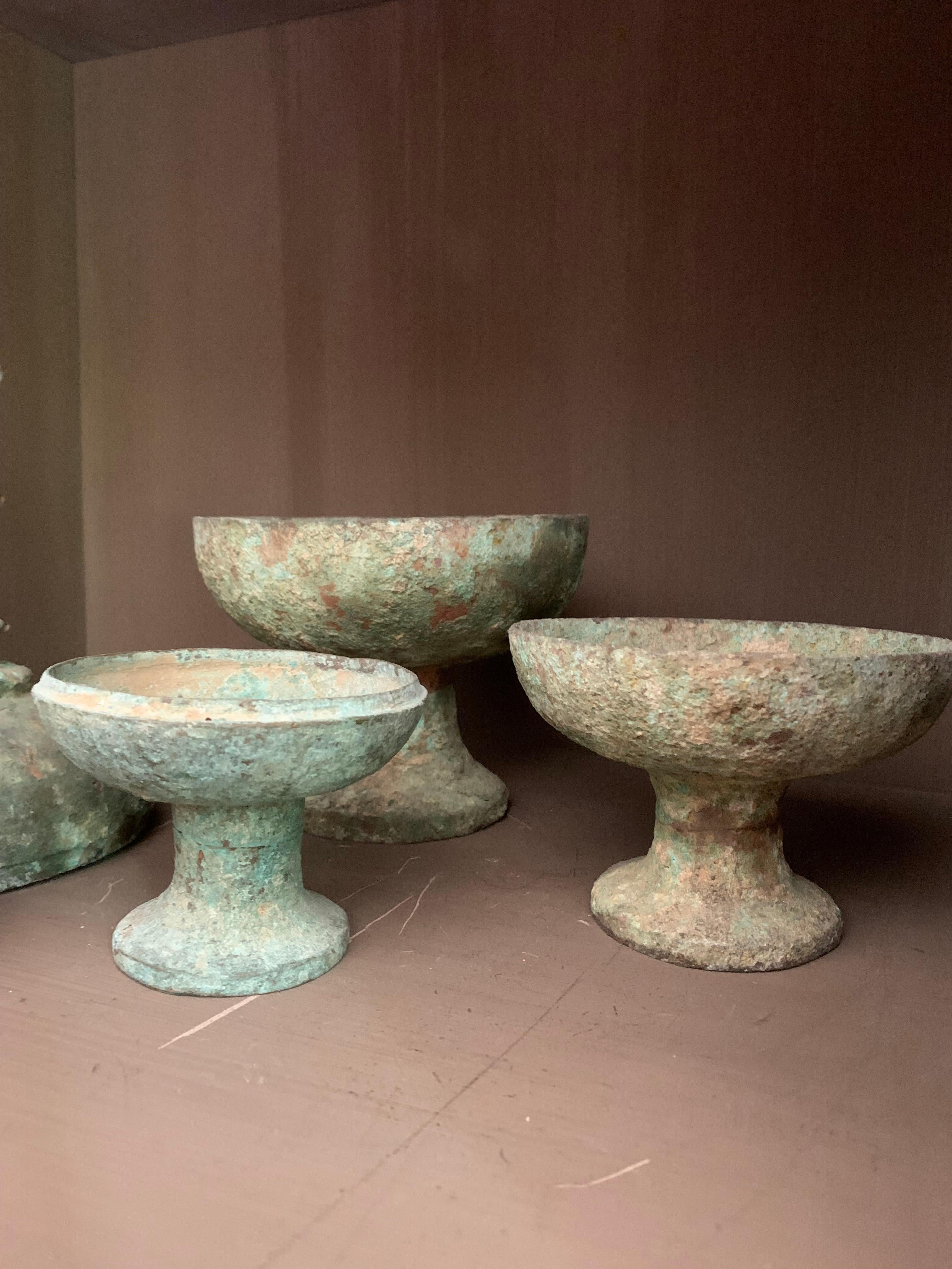 Bronze Ensemble de 3 tasses rituelles chinoises en bronze en vente