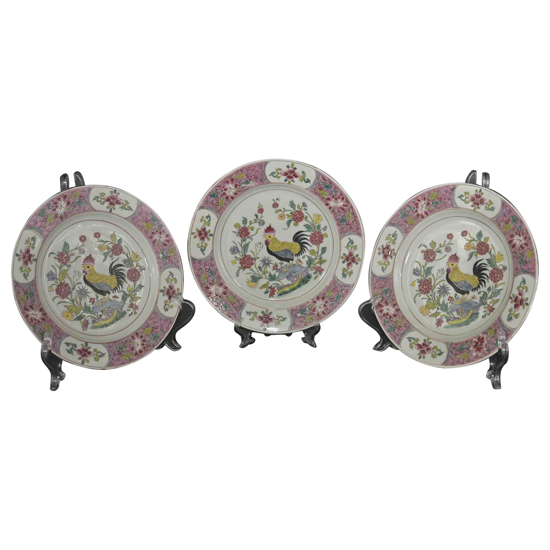 Ensemble de 3 assiettes en céramique chinoise, milieu du 20e siècle en vente