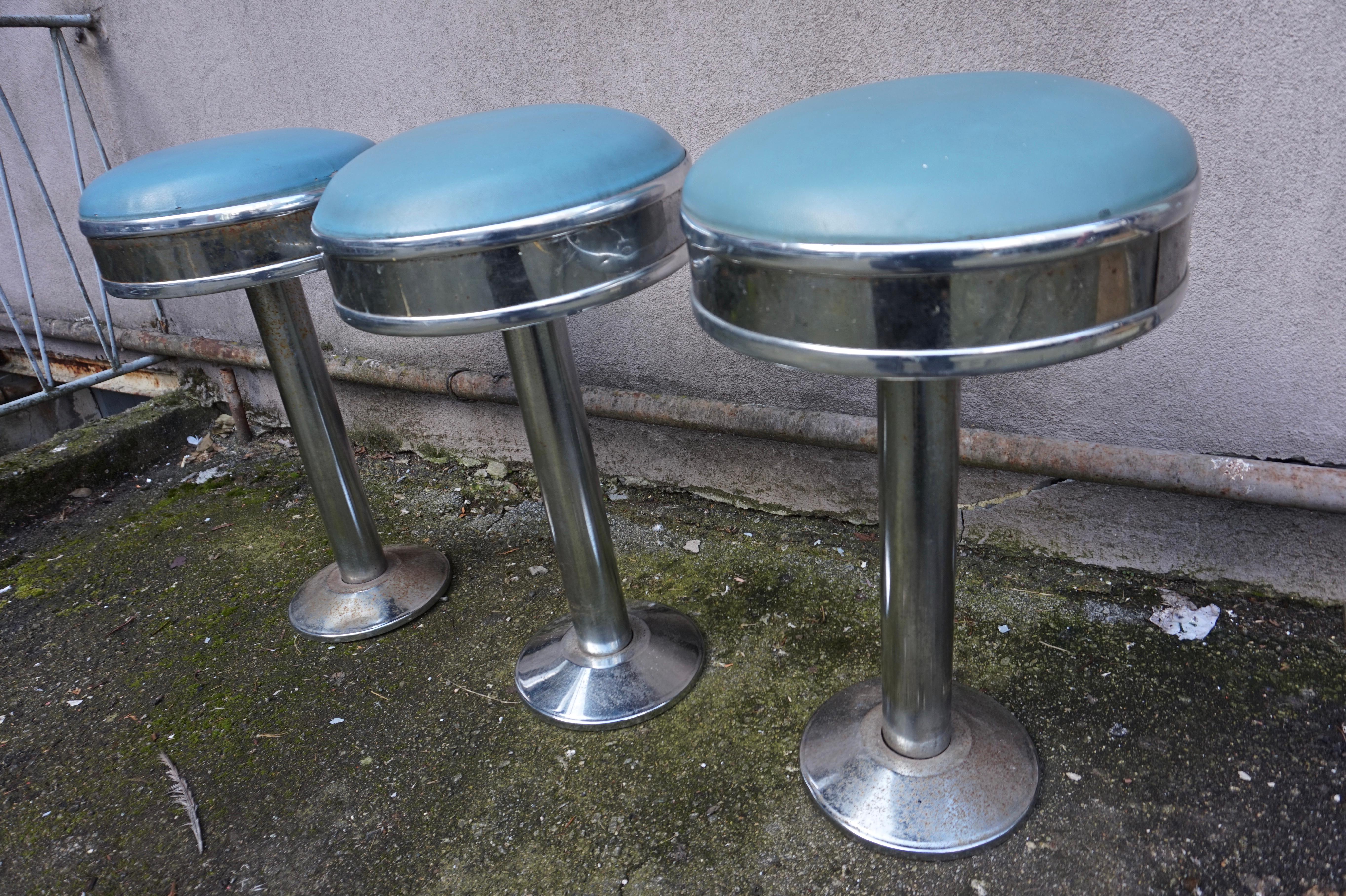 Set of 3 Chrome Art Deco Counter Barstools with Original Seats & Patina For Sale 4