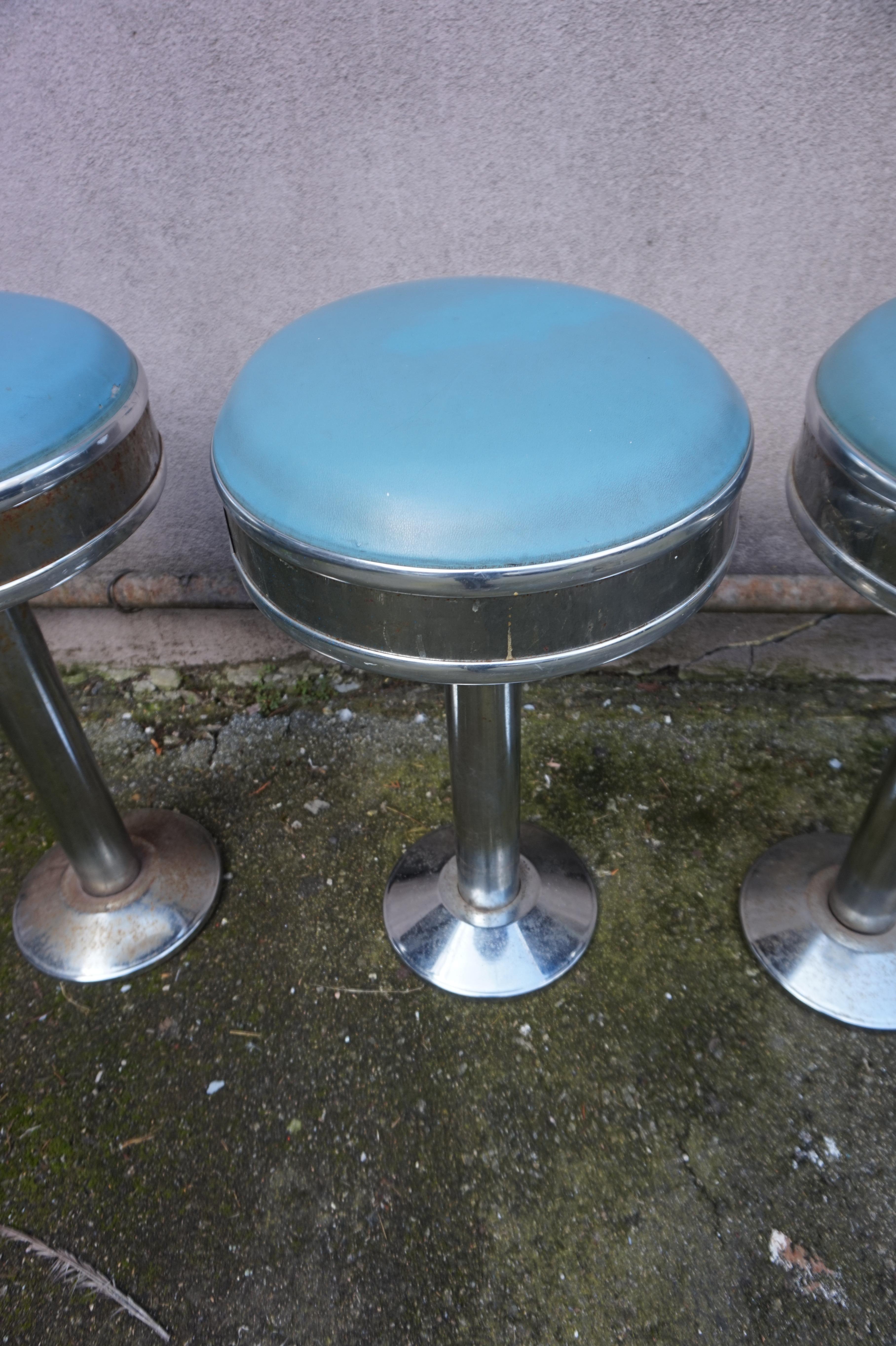 Metalwork Set of 3 Chrome Art Deco Counter Barstools with Original Seats & Patina For Sale