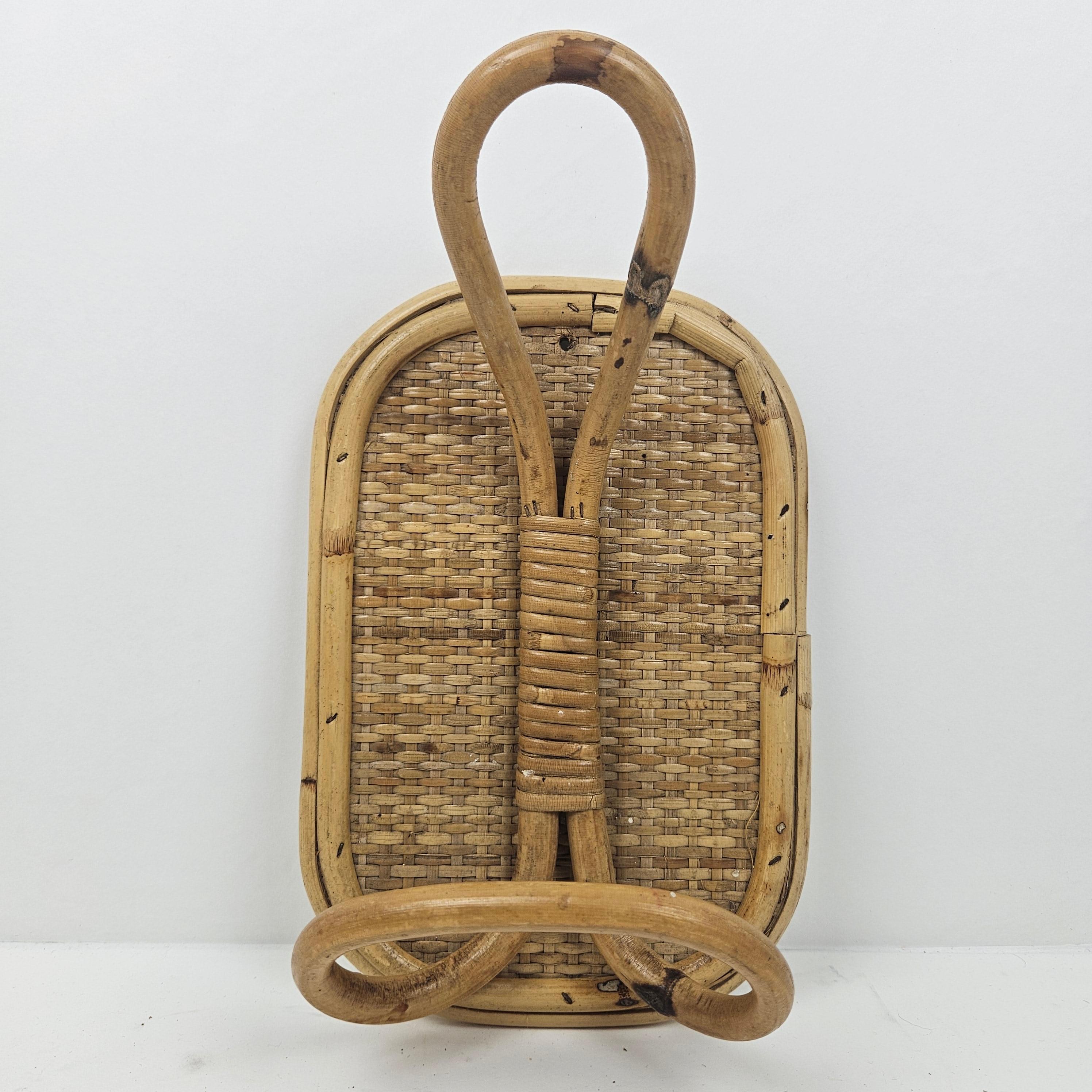 Set di 3 appendiabiti in rattan e bambù, Italia 1960s In condizioni buone in vendita a Oud Beijerland, NL
