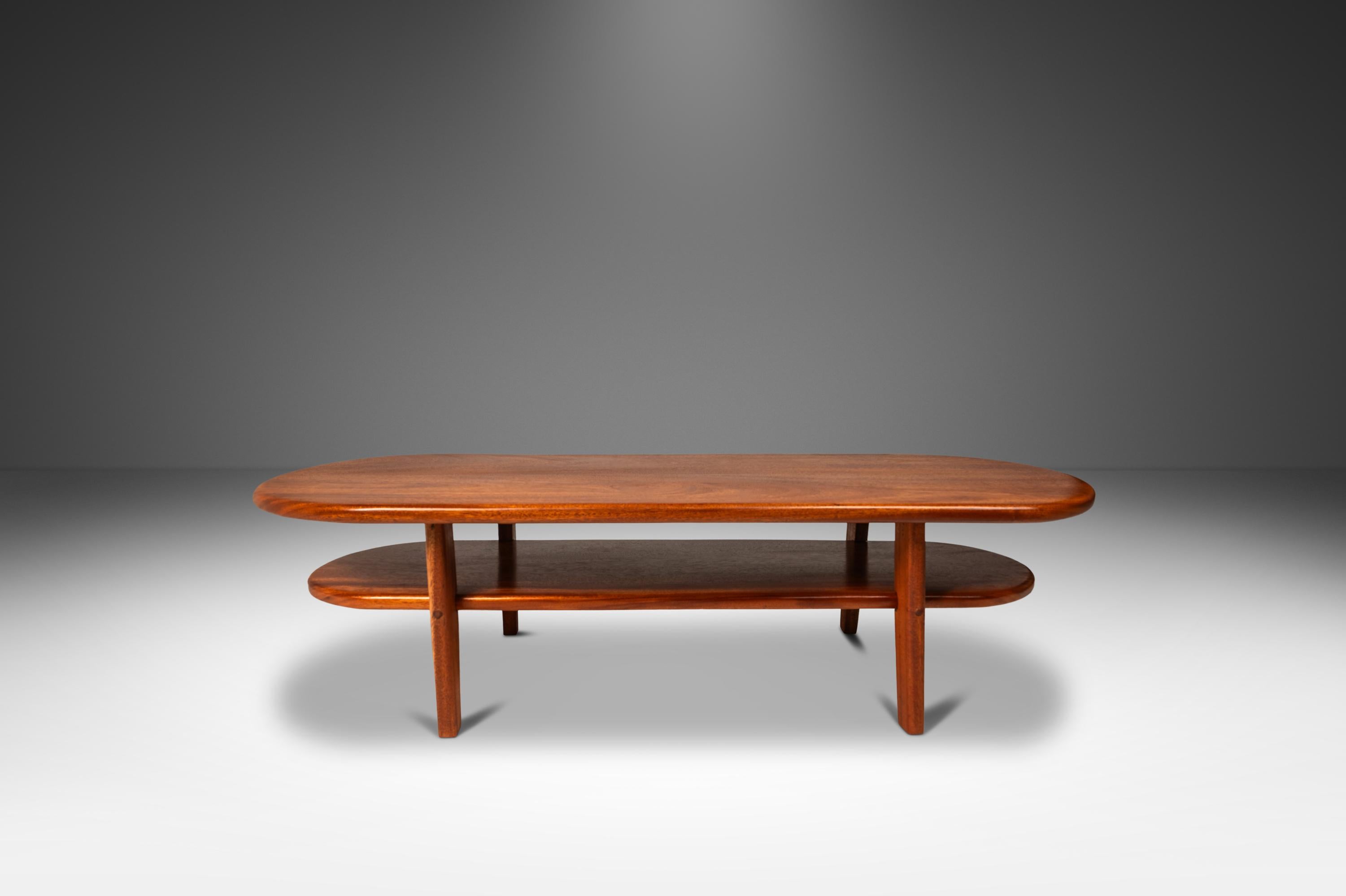Set aus 3 Couchtischen und Beistelltischen aus massivem Mahagoni, Sonderanfertigung, USA, ca. 1940er Jahre im Angebot 1