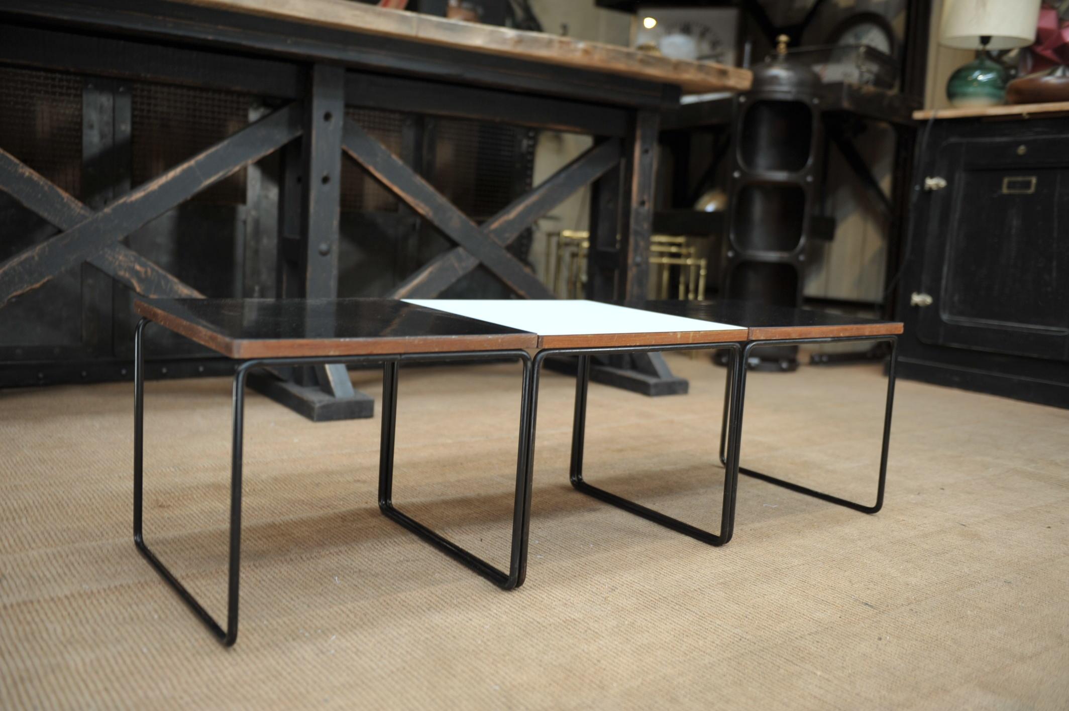 Set of 3 Coffee Table by Pierre Guariche for Steiner, France, circa 1950 In Good Condition In Roubaix, FR