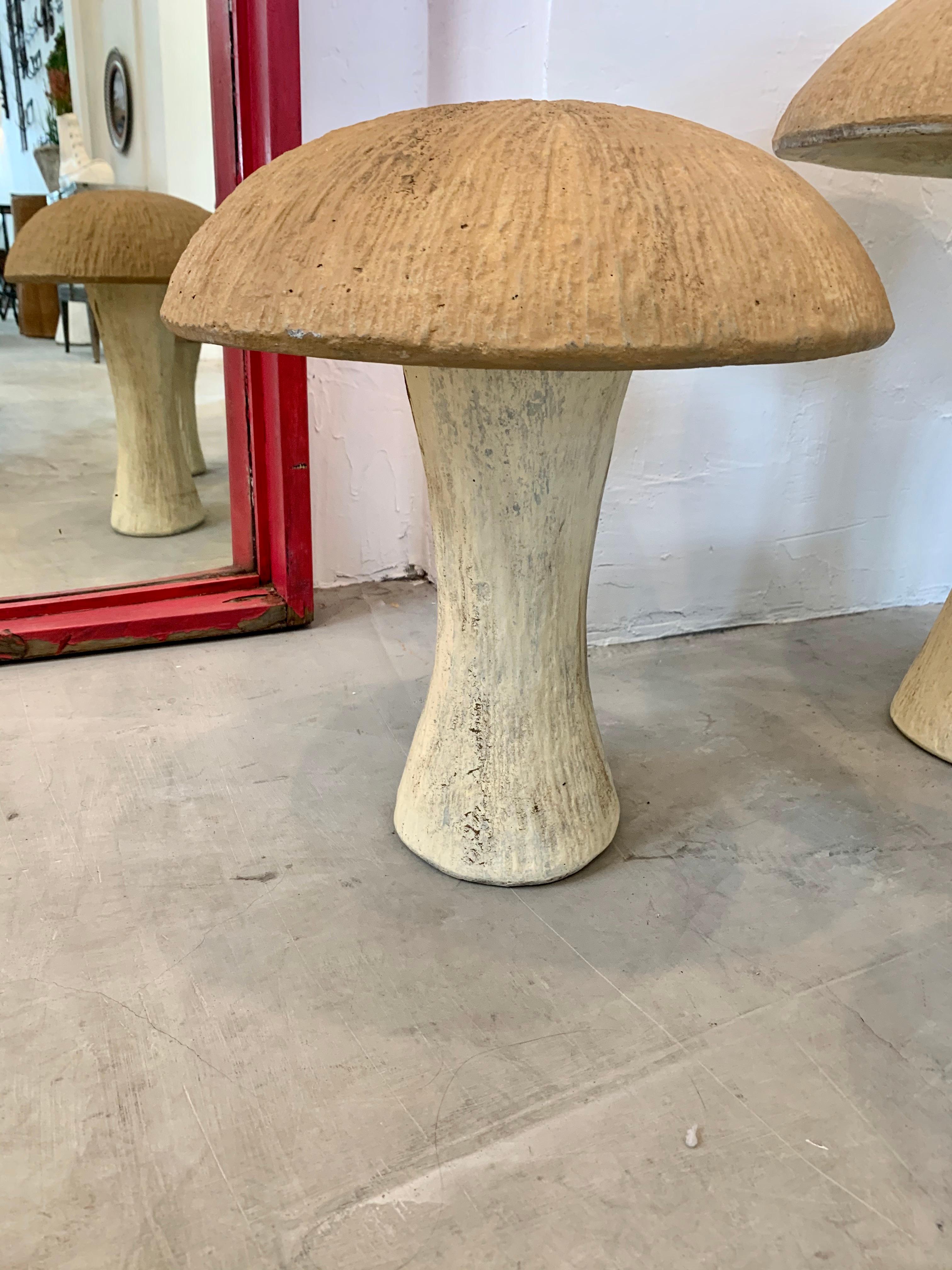 Set of 3 Concrete Mushroom Sculptures 1