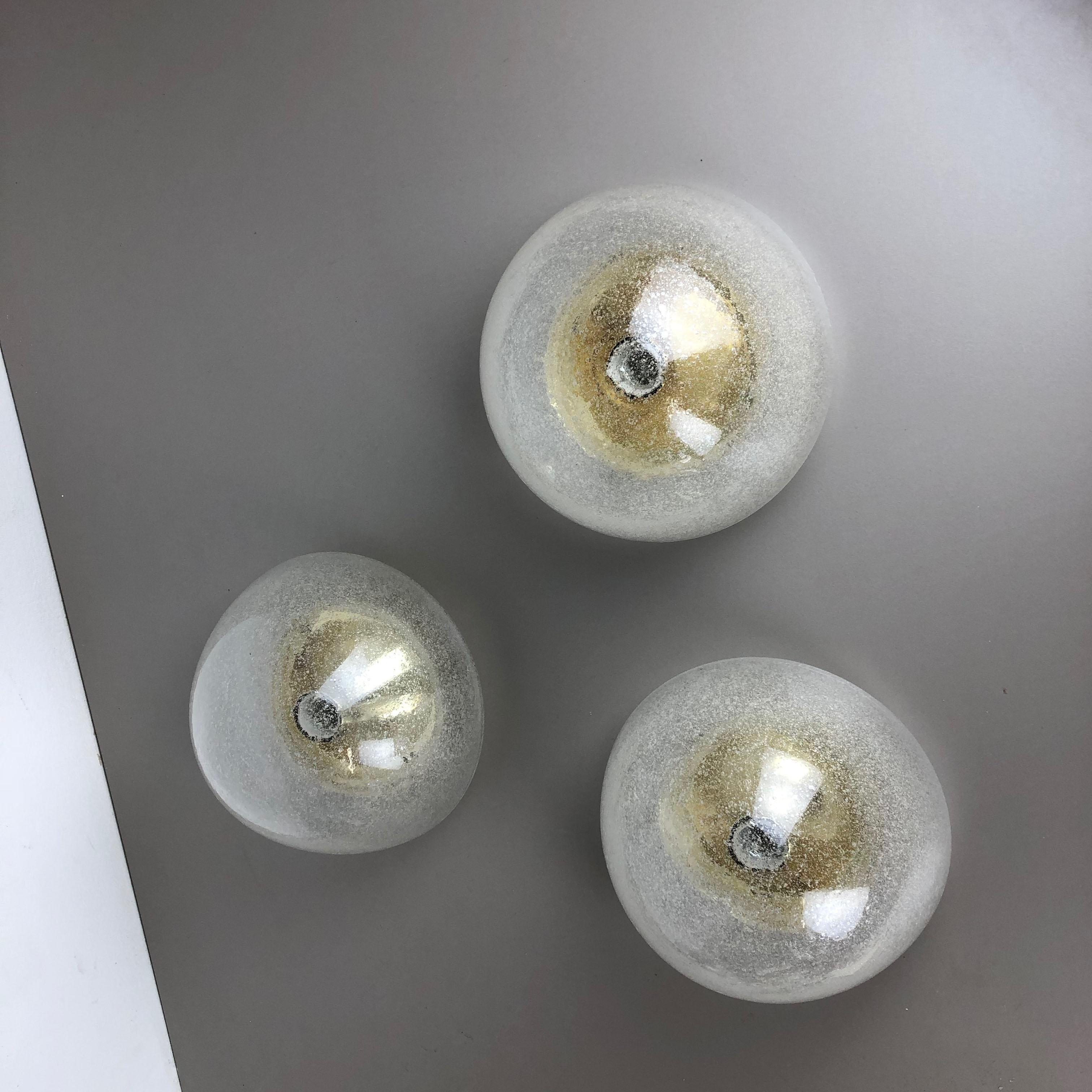 Set of 3 Cone Ice Glass Wall Light Made by Hoffmeister Leuchten, Germany In Good Condition In Kirchlengern, DE