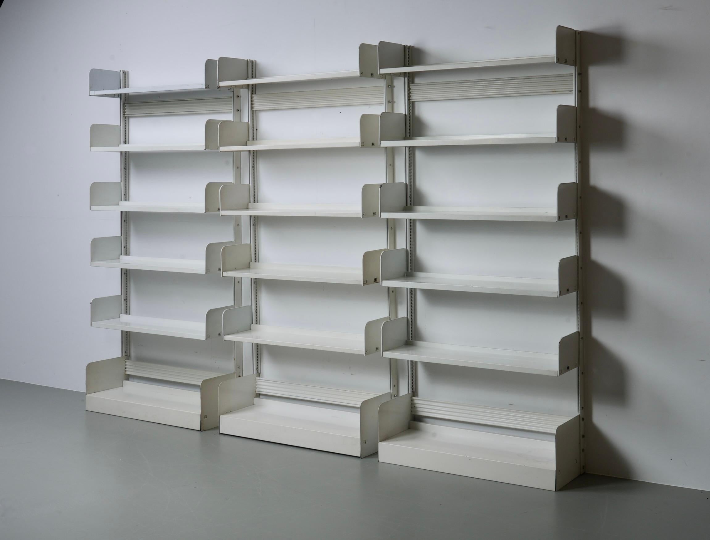 Steel Set of 3 'Congresso' modular freestanding shelves by Lips Vago, Italy, 1960's