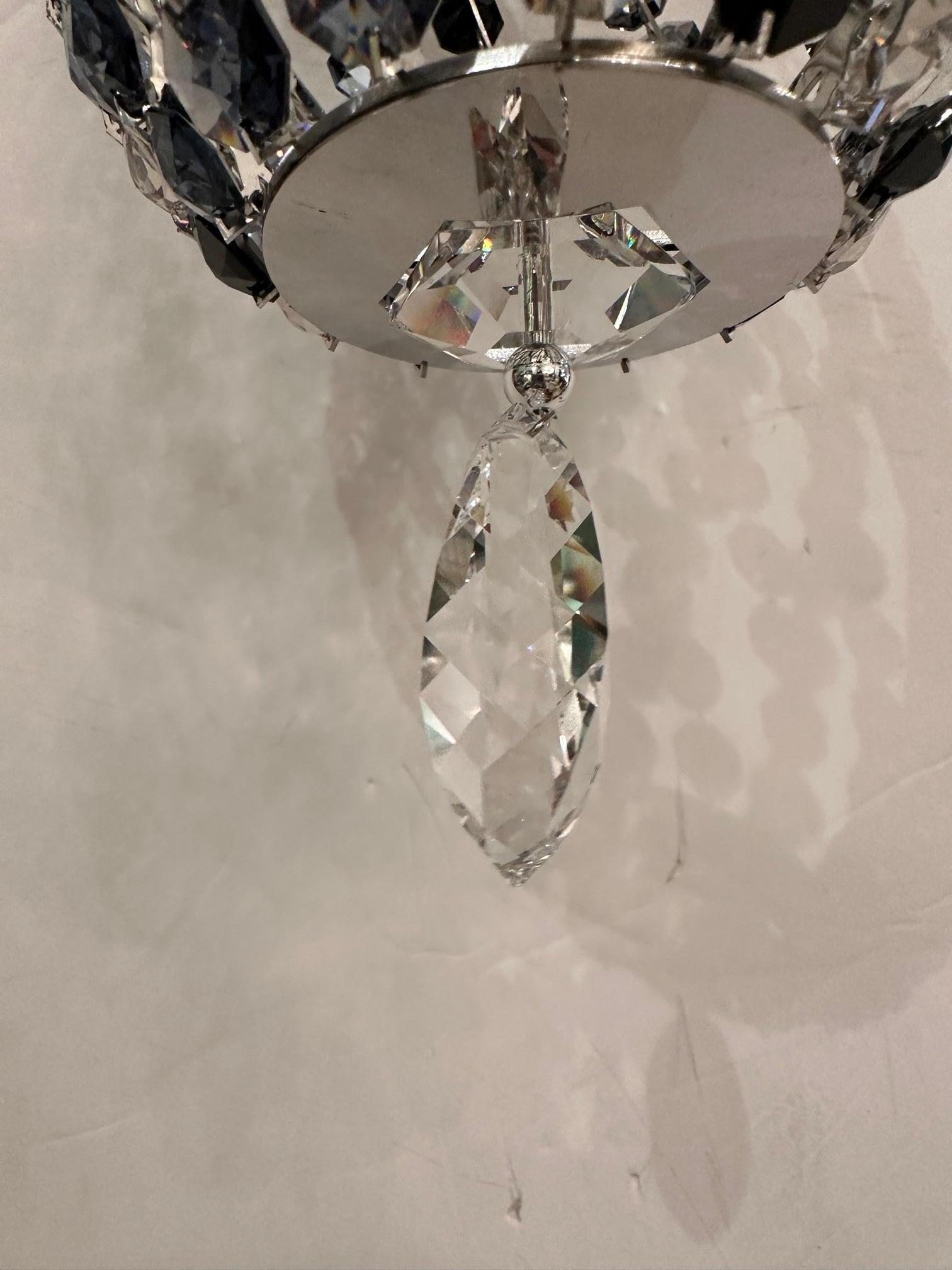 Set of 3 Contemporary Crystal Pendants Attributed to Swarovski Schonbek For Sale 1