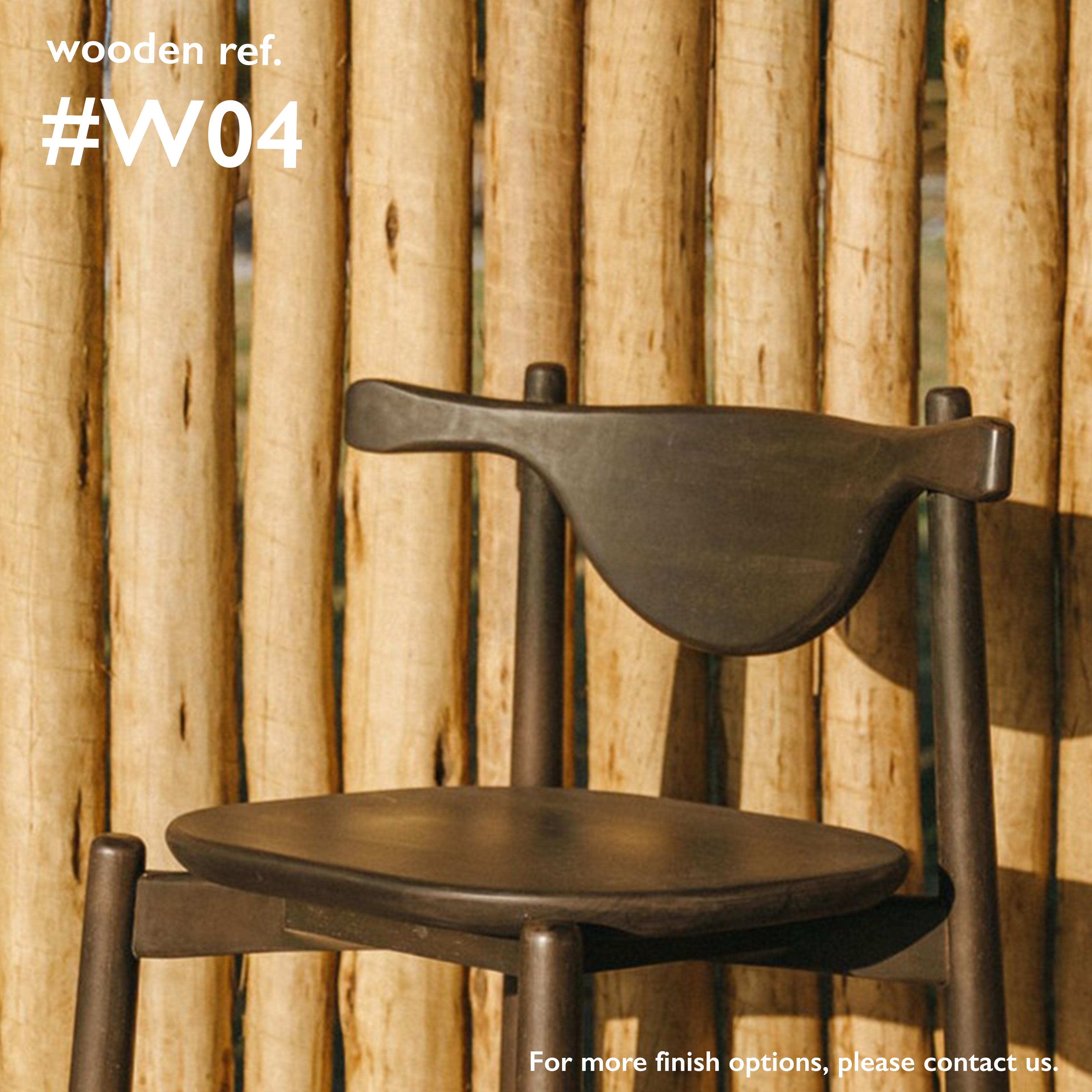 Organic Modern Set of 3 Counter Stool Aratú. All solid wood. For Sale