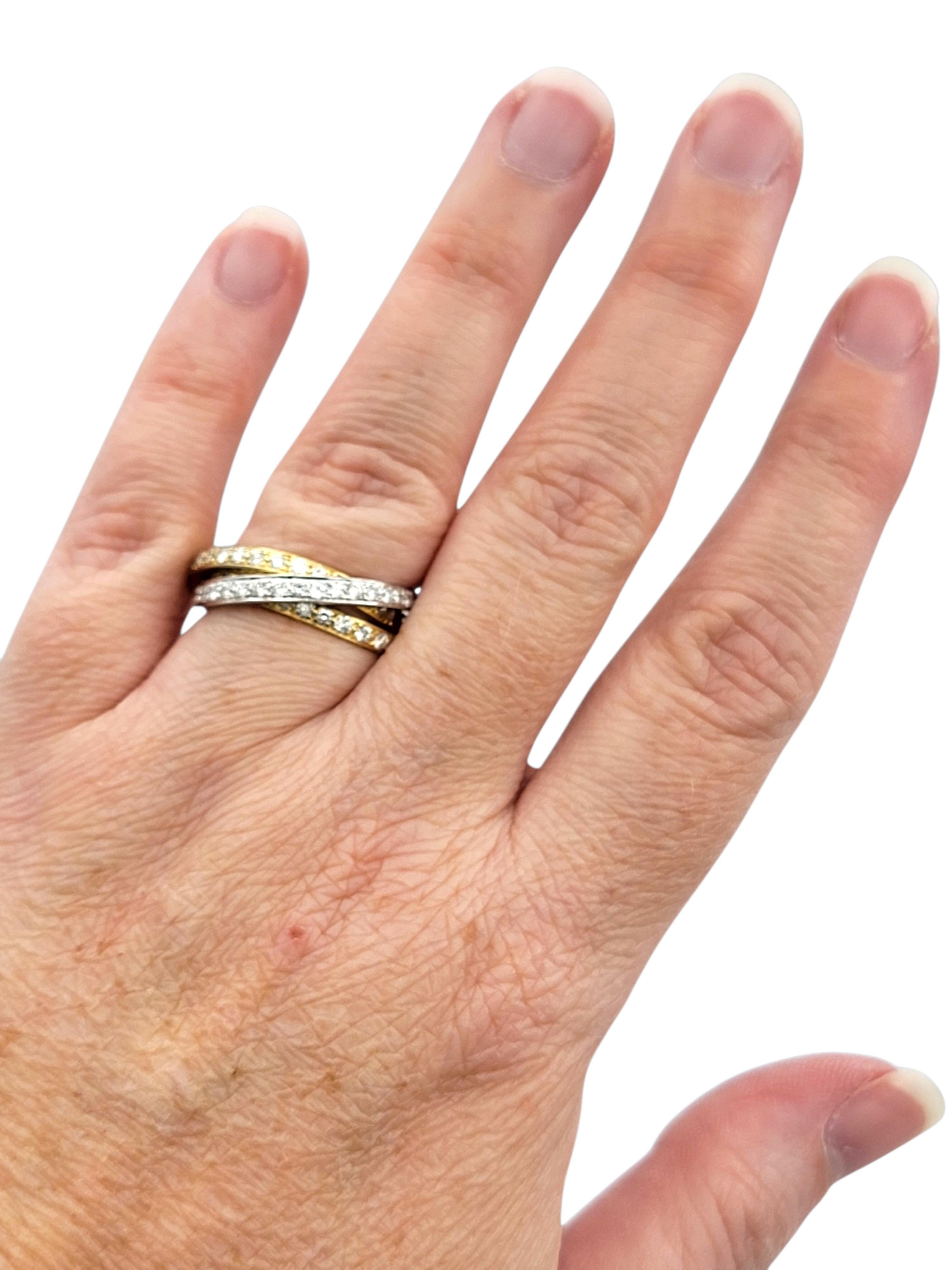 Set of 3 Criss Cross Pavé Diamond Stacking Rings in Two Tone 14 Karat Gold im Angebot 2