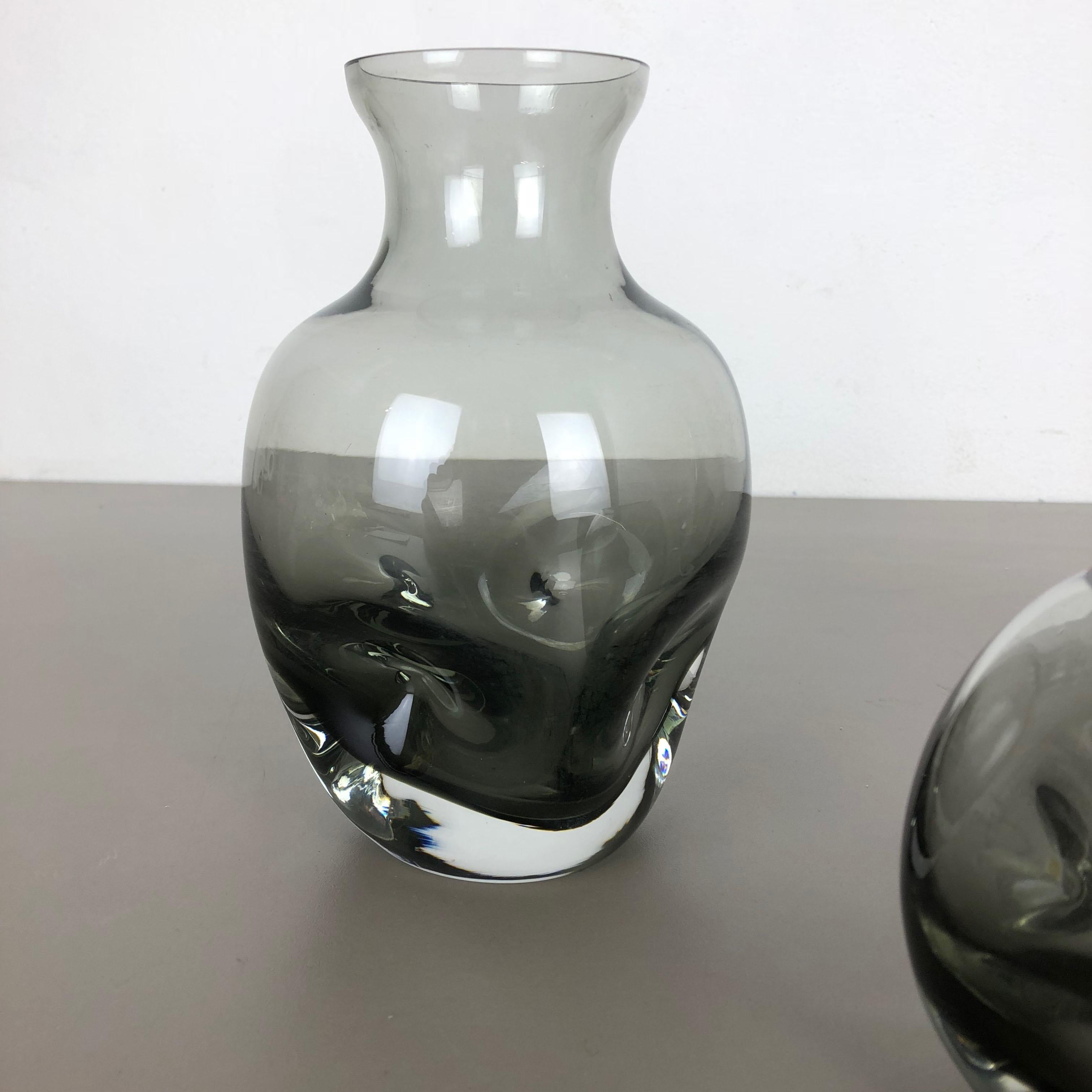 Ensemble de 3 vases cubiques en cristal soufflé à la main par Friedrich Kristall Allemagne 1970 en vente 1