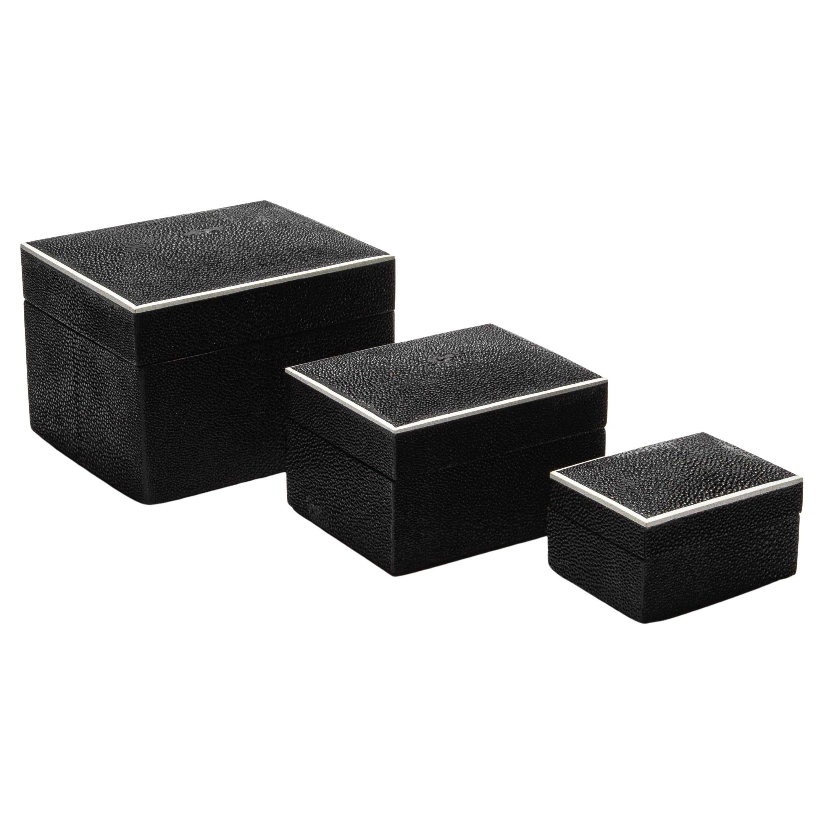 Set aus 3 geschwungenen Boxen mit schwarzem Chagrin von R&Y Augousti