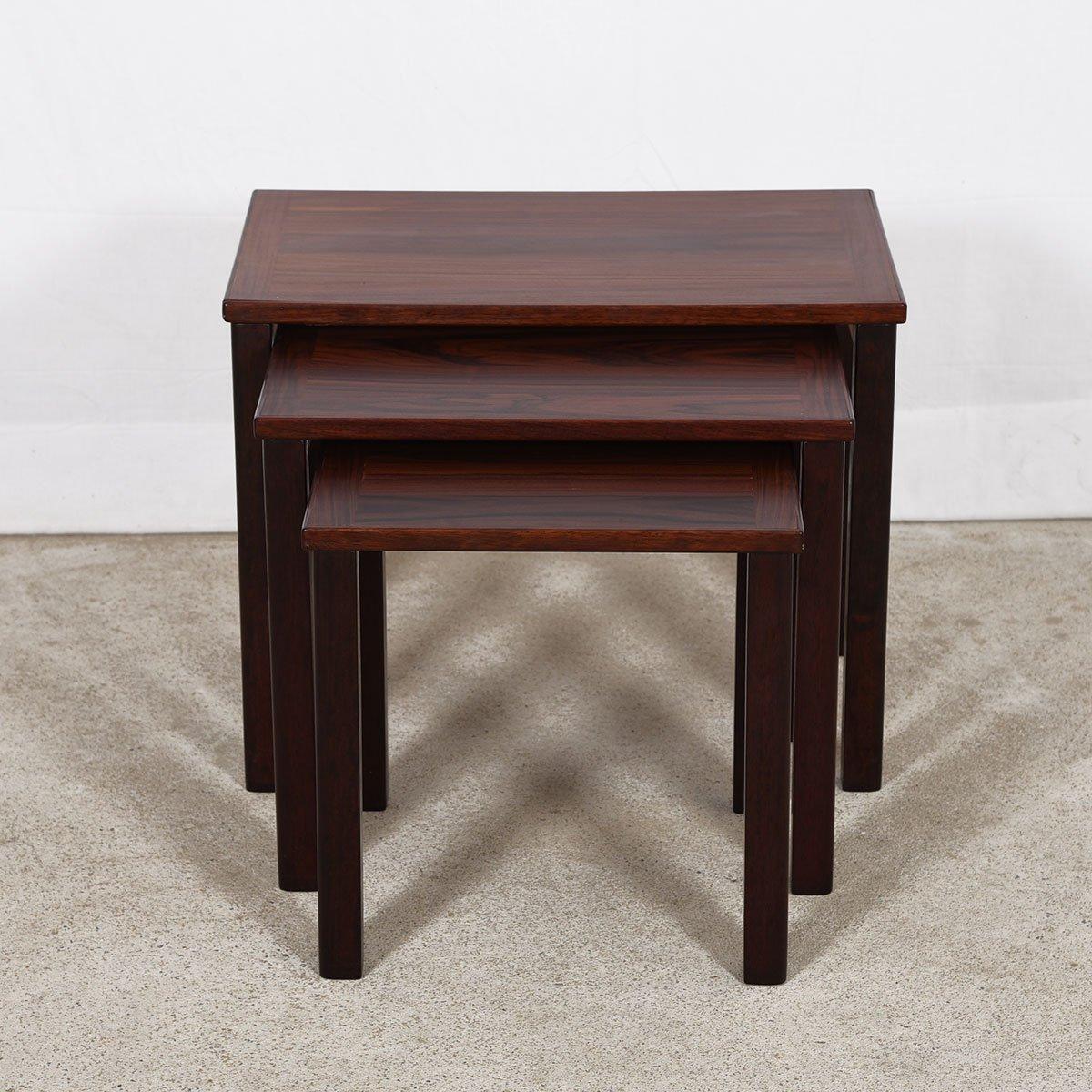 Set of 3 Danish Modern Nesting Tables in Rosewood For Sale 4