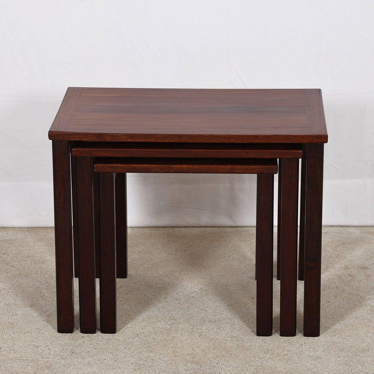 Set of 3 Danish Modern Nesting Tables in Rosewood For Sale 3