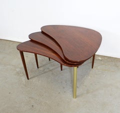 Ensemble de 3 tables gigognes danoises modernes en teck Boomerang Jackknife