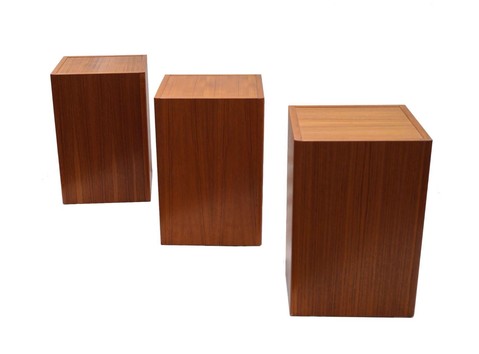 Set of 3 Danish Scandinavian Modern Teak Pedestal Plant Stand End Side Tables For Sale 1
