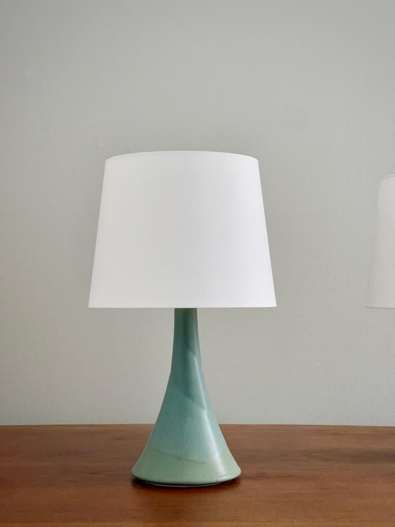 Scandinave moderne Ensemble de (3) lampes de table robustes en céramique turquoise Preben Brandt Larsen, Denmark1970 en vente