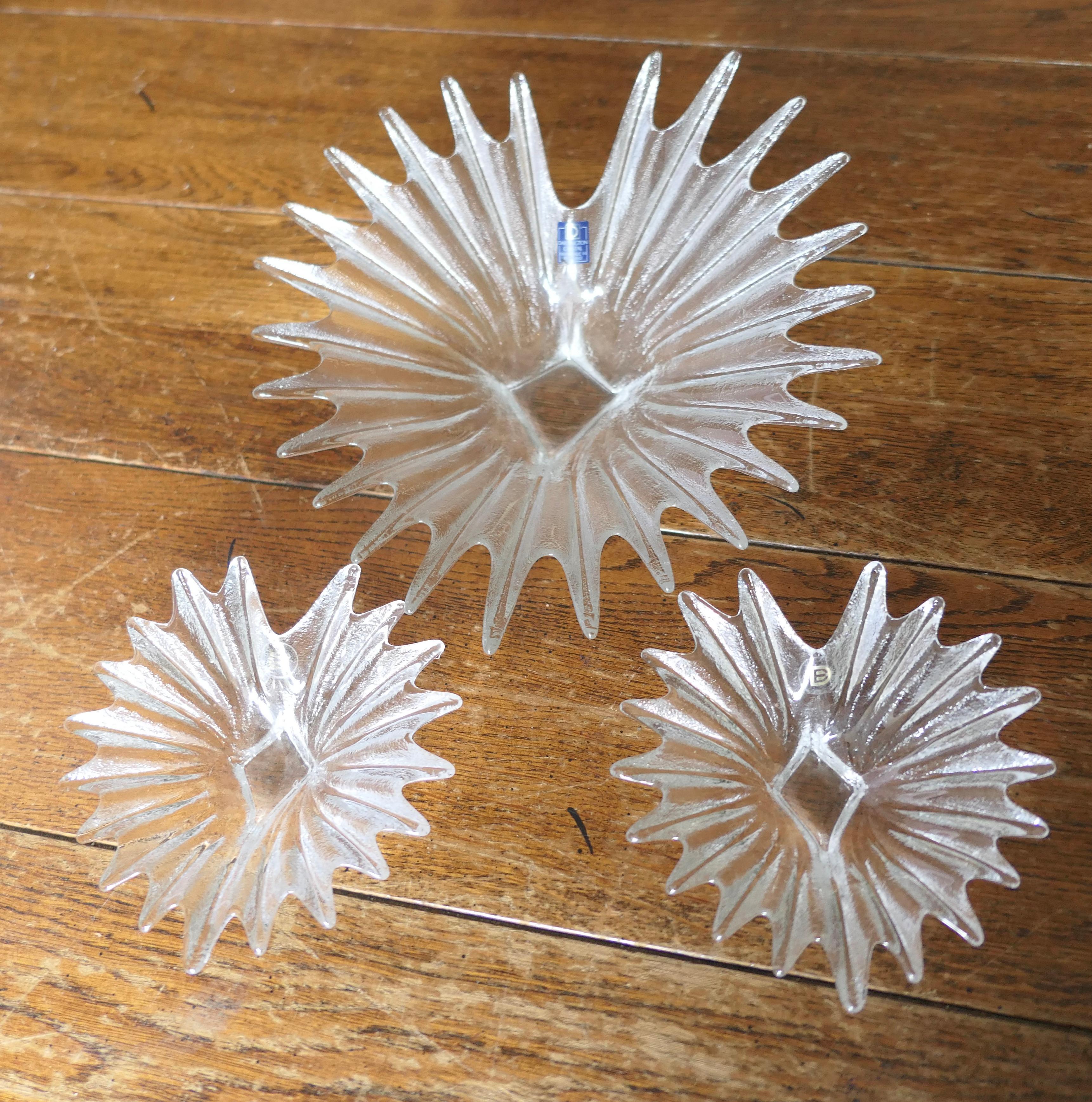 Set of 3 Darlington Crystal Palm Design Dishes  by Anita Harris 5