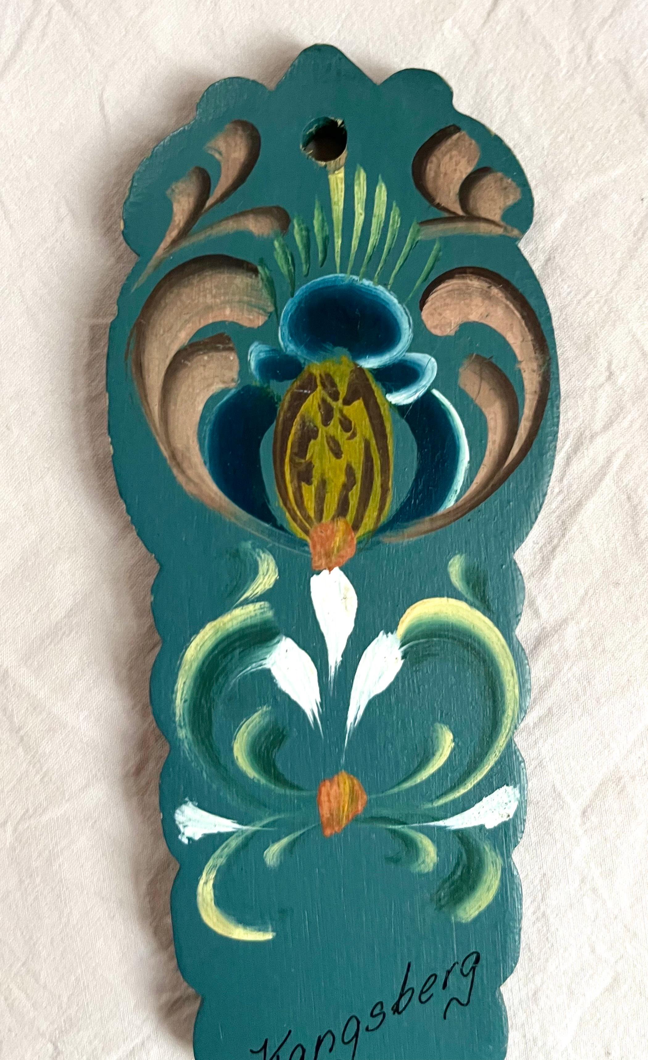 Conjunto de 3 piezas decorativas de arte popular sueco, c. 1900-1930 en venta 6