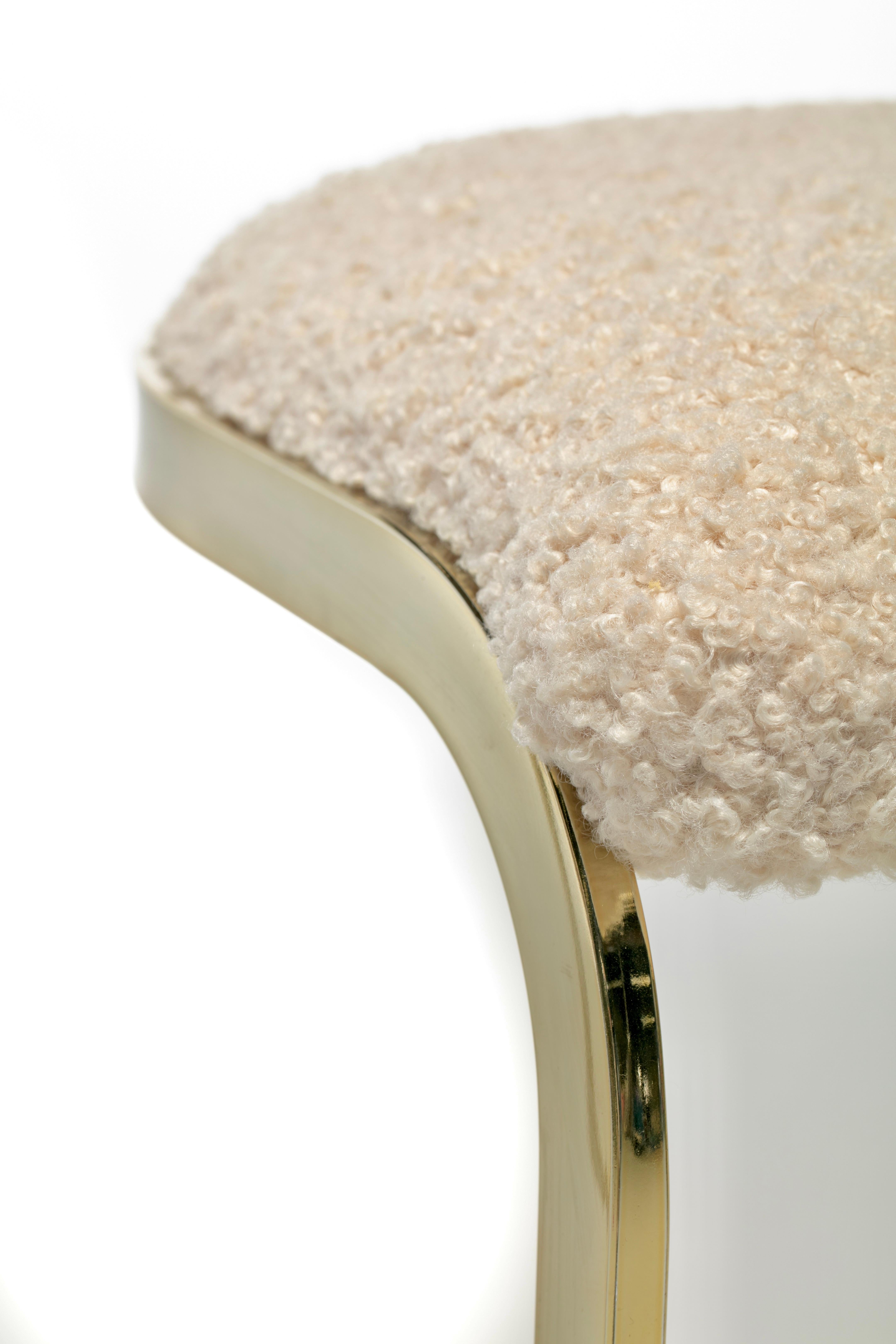 Set of 3 Design Institute of America Brass Stools in Ivory White Bouclé, c. 1980 For Sale 8