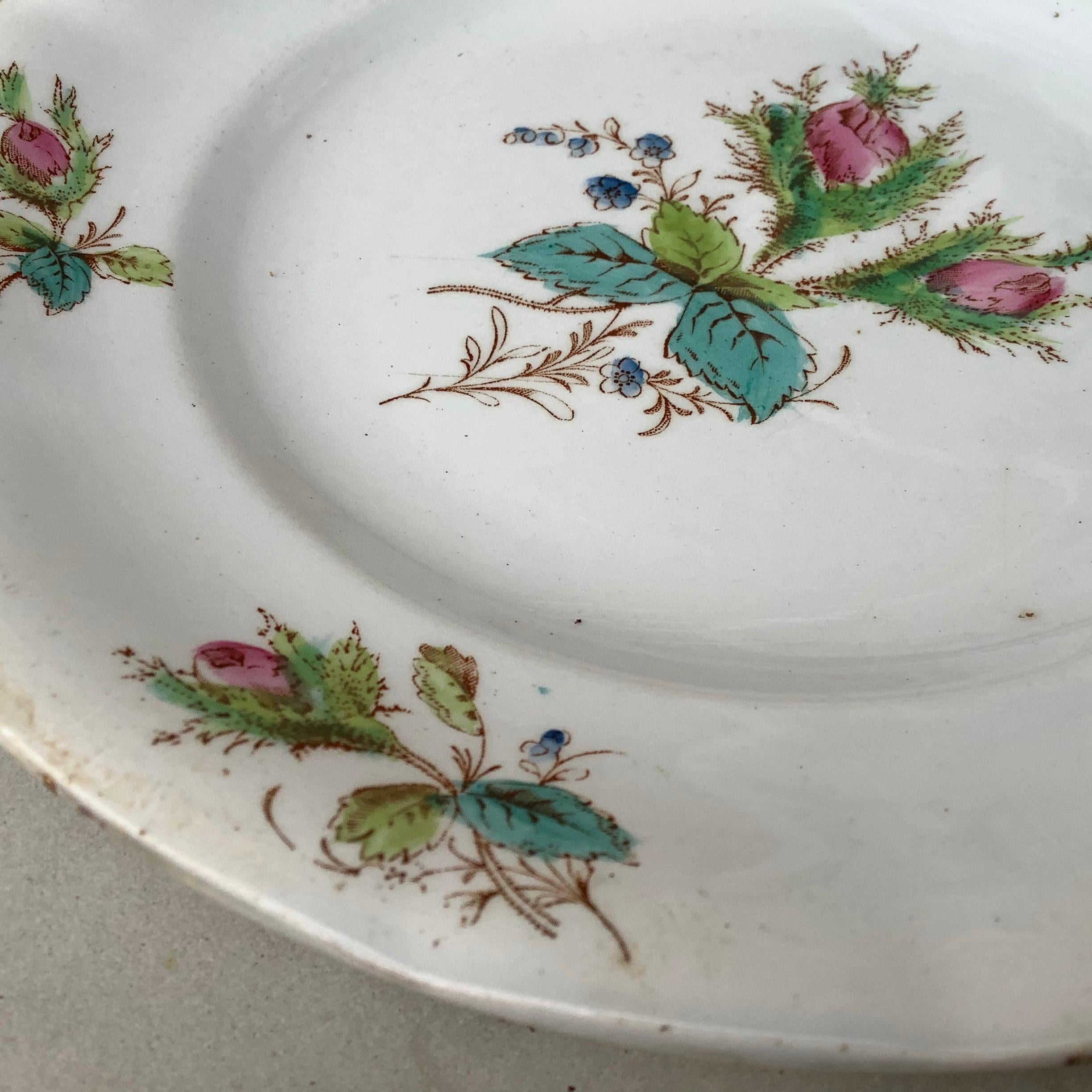 French Provincial Set of 3 Dessert Plates with Roses Keller & Guerin Luneville, circa 1900 For Sale