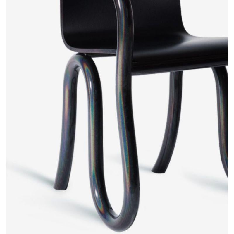 Stratifié Ensemble de 3 chaises de salle à manger Kolho Original en MDJ KUU Black et table par Made by Choice en vente