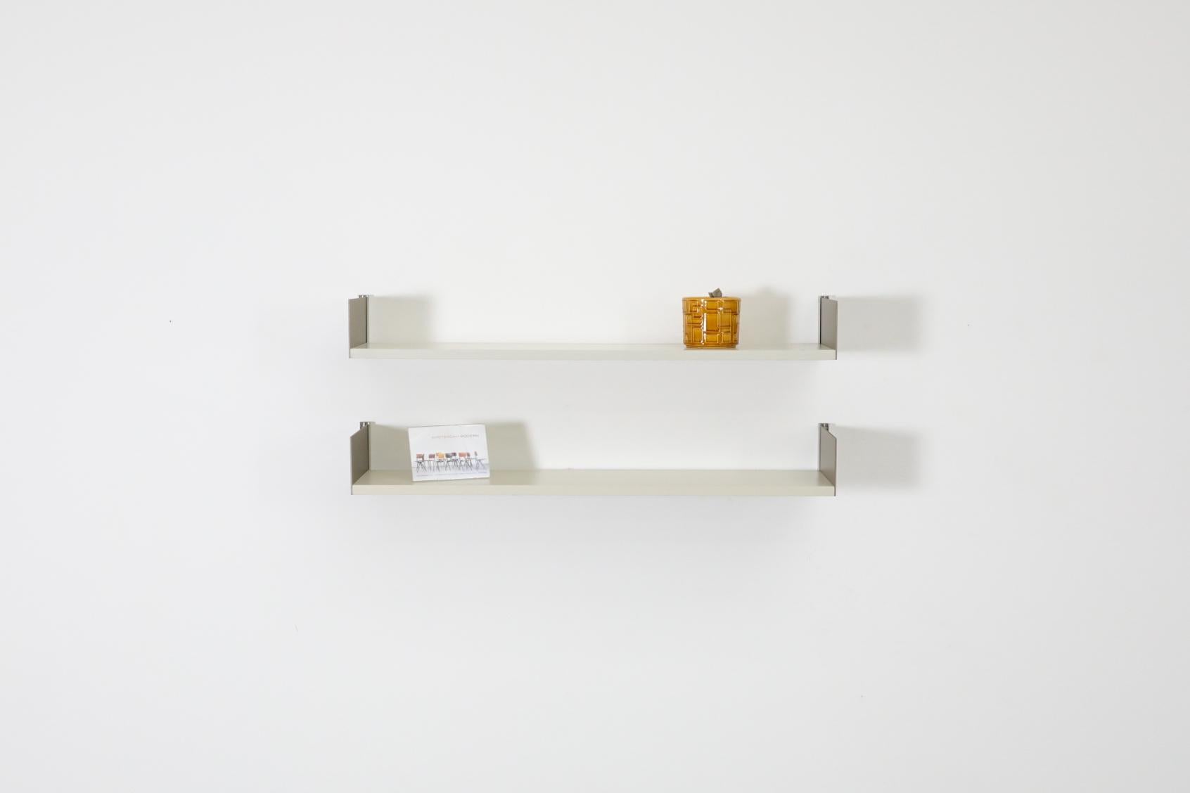 Ensemble de 3 étagères murales Dieter Rams System 606 pour Vitsoe en Champagne 10