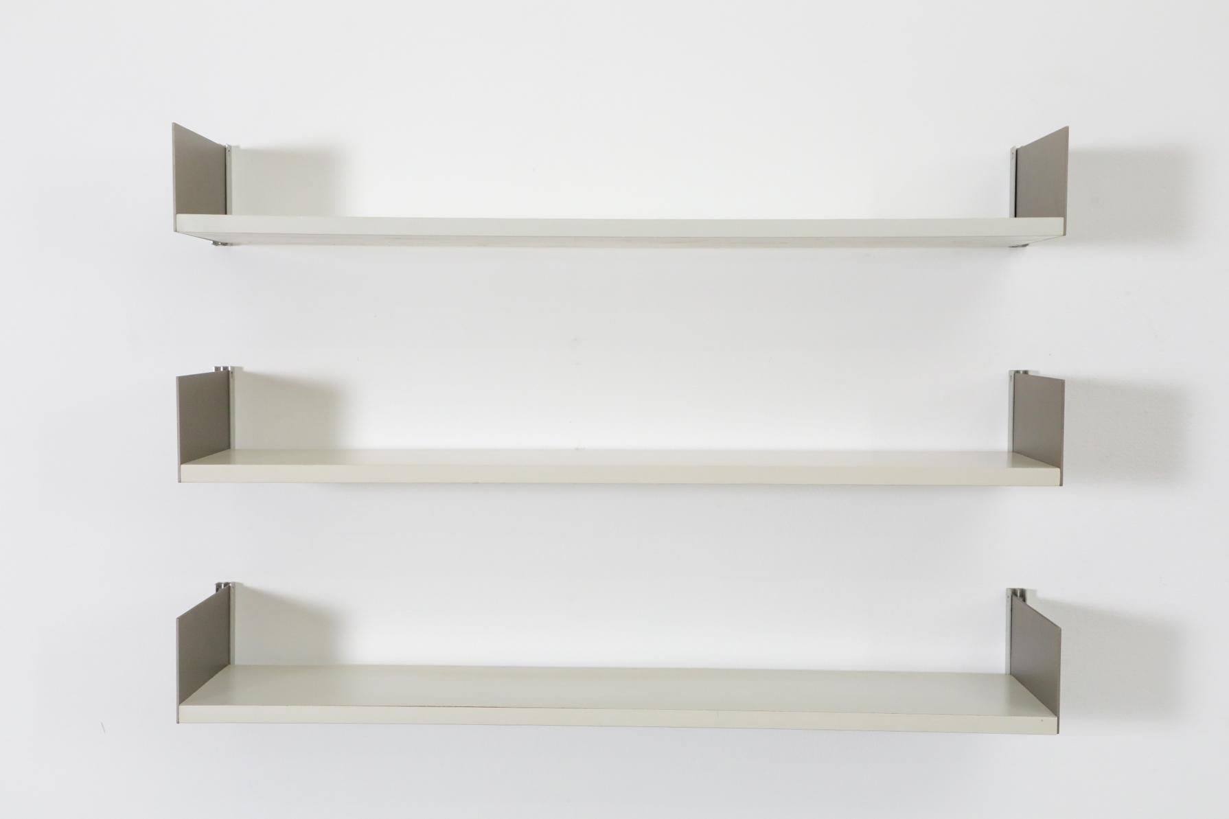 Allemand Ensemble de 3 étagères murales Dieter Rams System 606 pour Vitsoe en Champagne