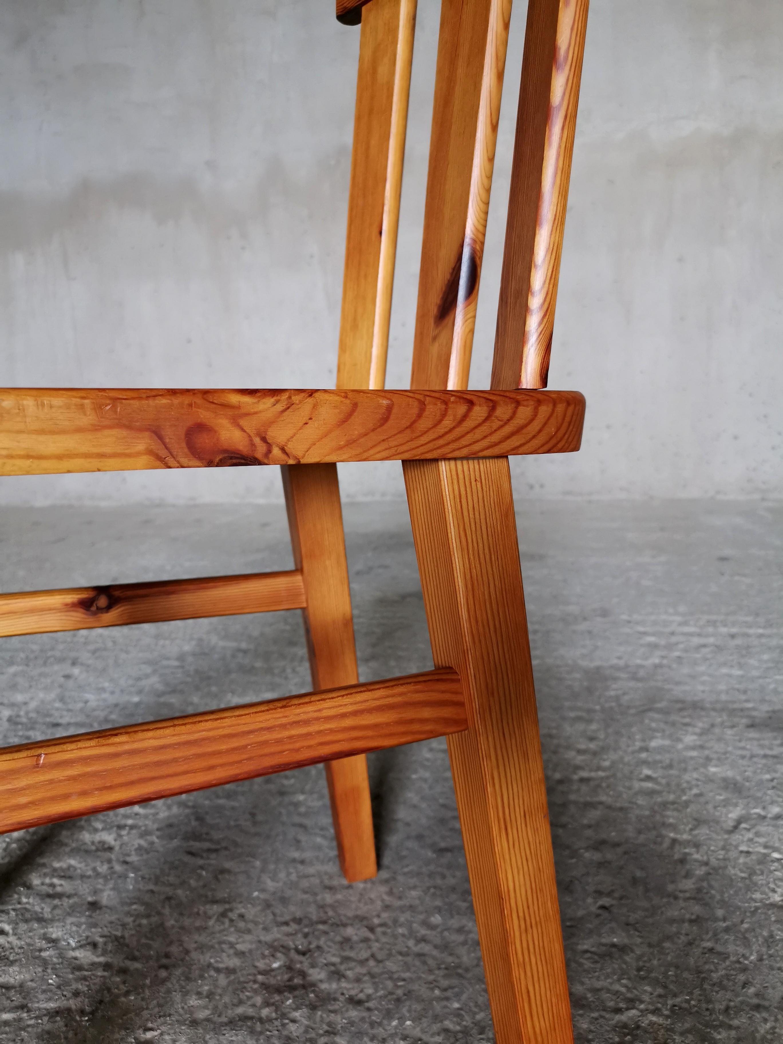 20th Century Set of 3 dining chairs in solid pine, style of Axel Einar Hjorth, Sweden 1930s For Sale