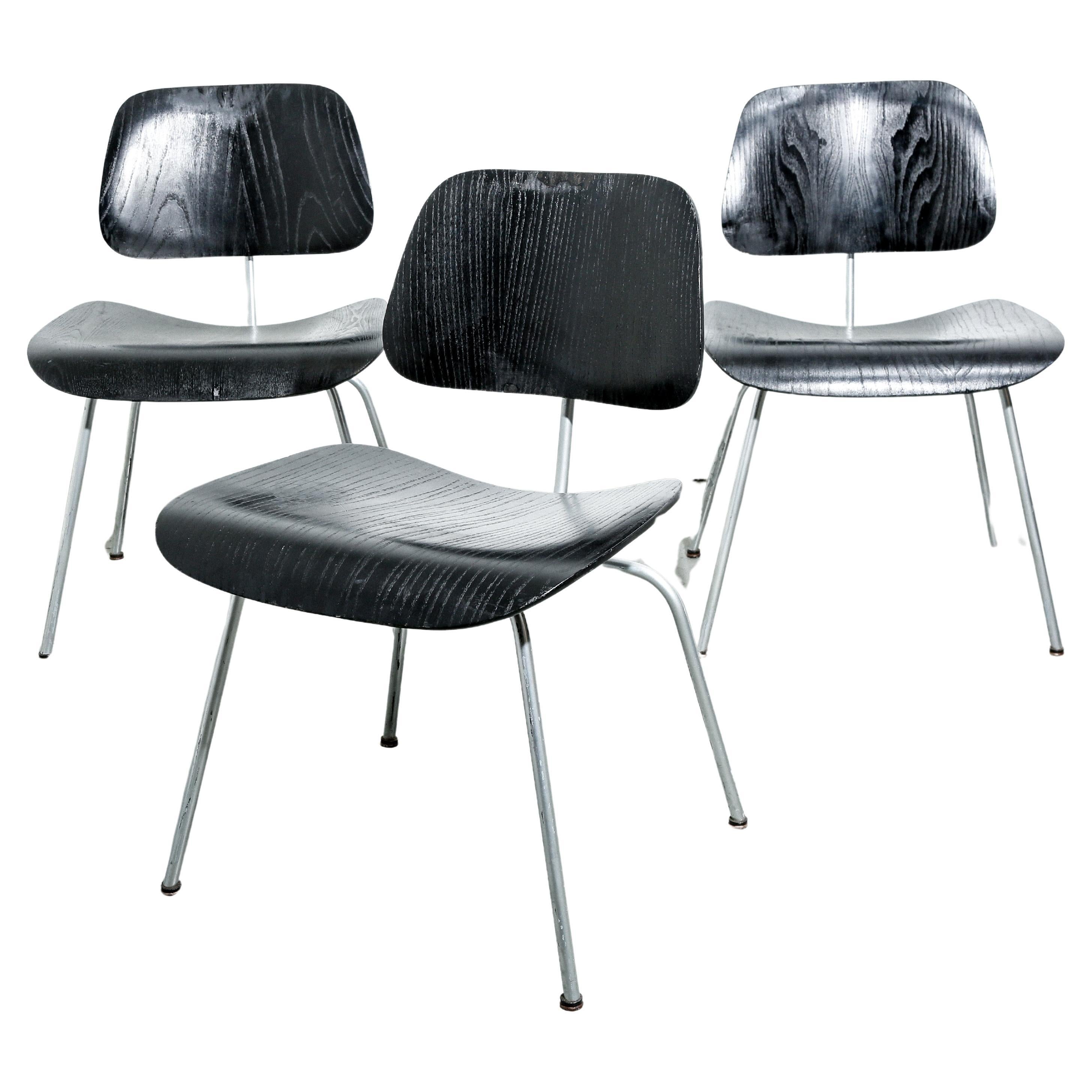Set Of 3 Eames DCM Chairs (2Nd Generation) For Sale