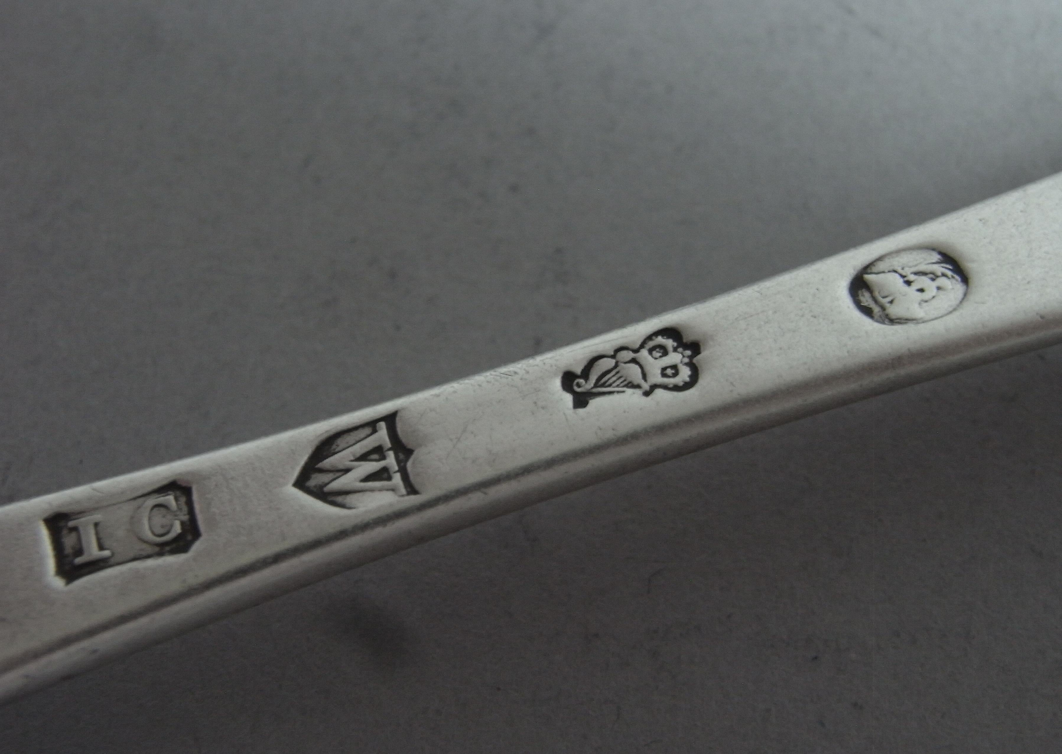 Irish Set of 3 Early George III Hanoverian Pattern Tablespoons by Joseph Cullen, 1769 For Sale