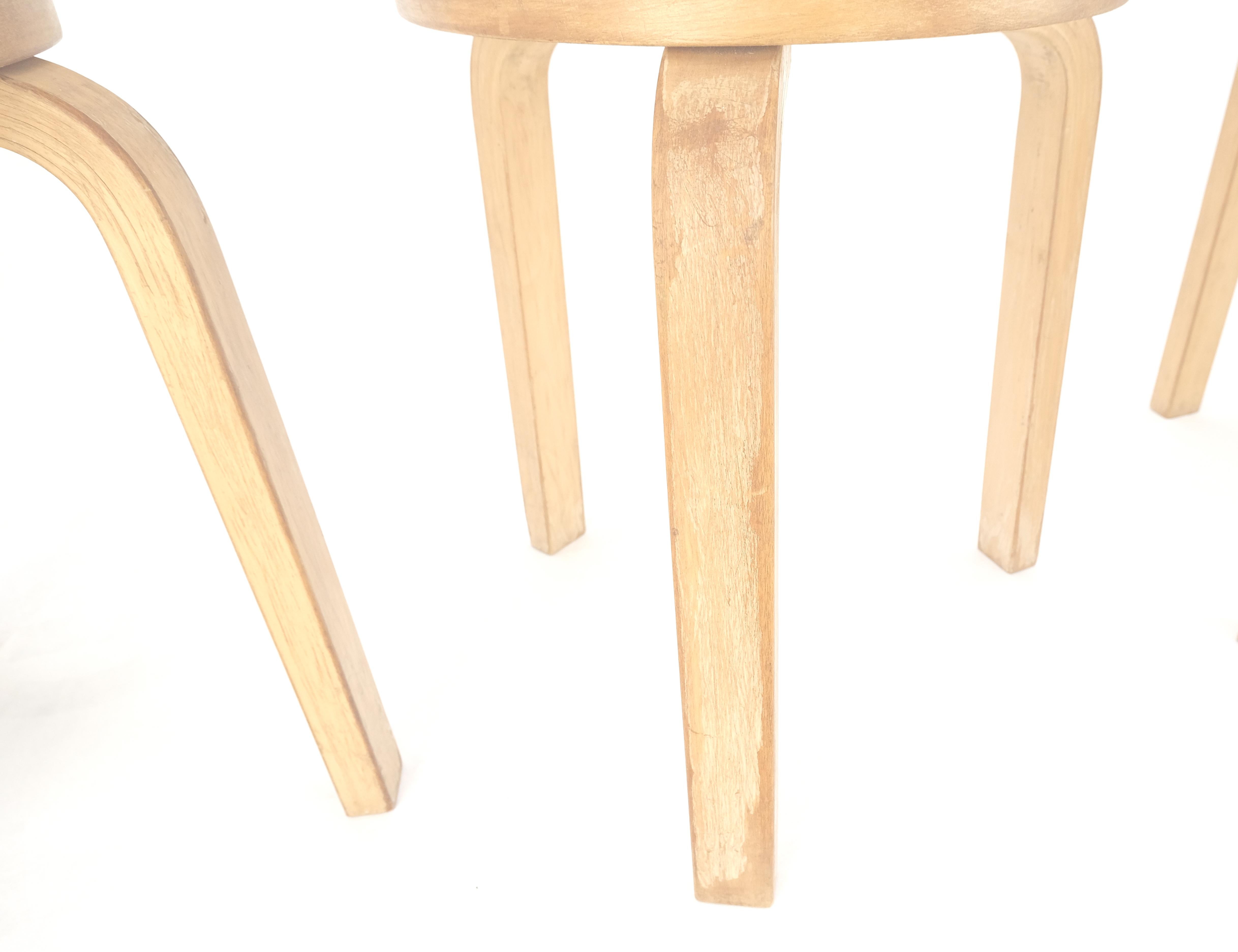 Set of 3 Early Round Nesting Side Occasional Tables by Alvar Aalto Mid Century For Sale 6