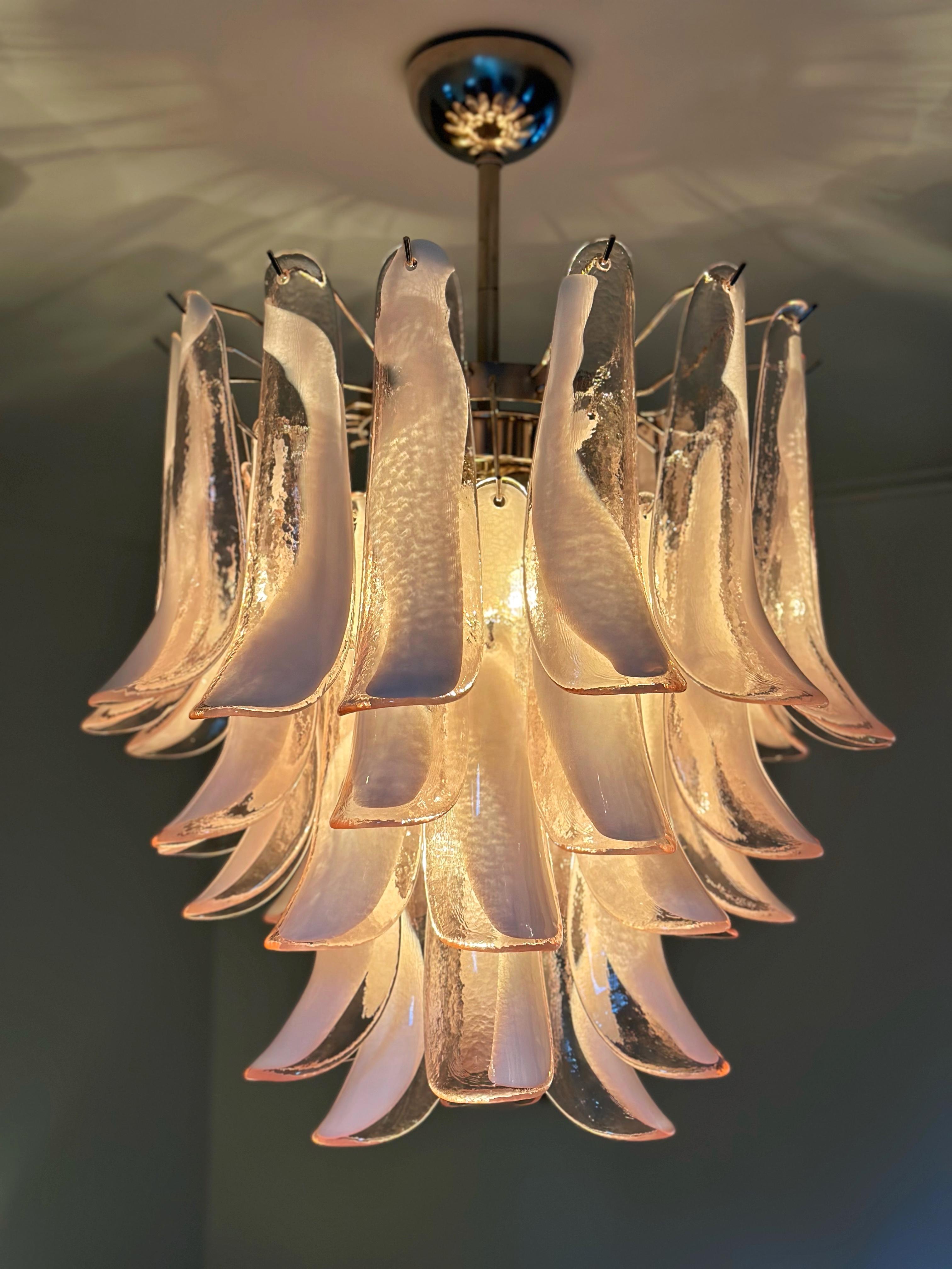 Set di 3 lampadari eclettici rosa di Murano In condizioni ottime in vendita a Bromma, SE