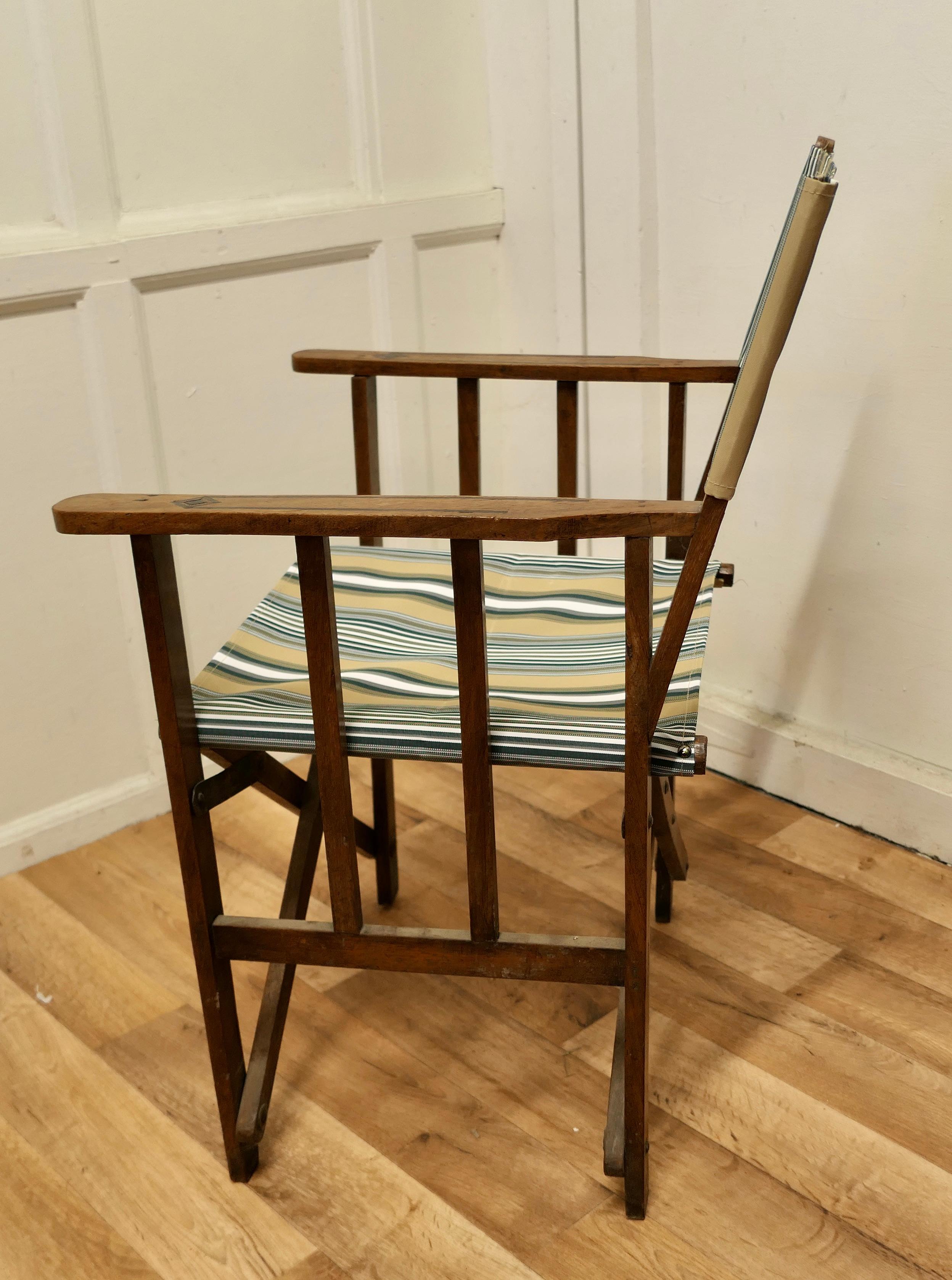 20th Century Set of 3  Edwardian Canvas Directors Chairs, Loft and Garden Style Chairs For Sale
