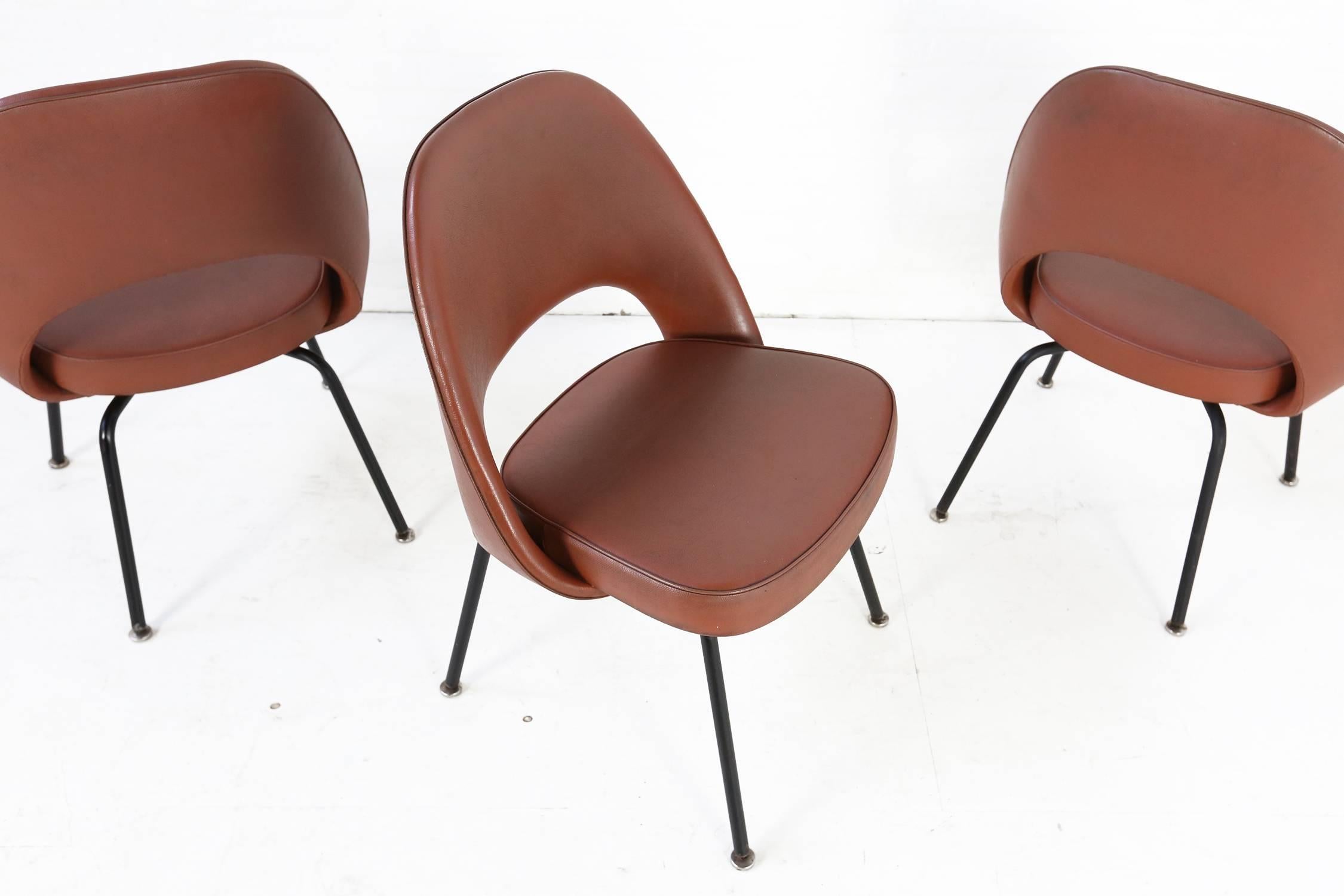 Set of Two Eero Saarinen Series 71 Armless Chair for Knoll, 1960s De Coene 1