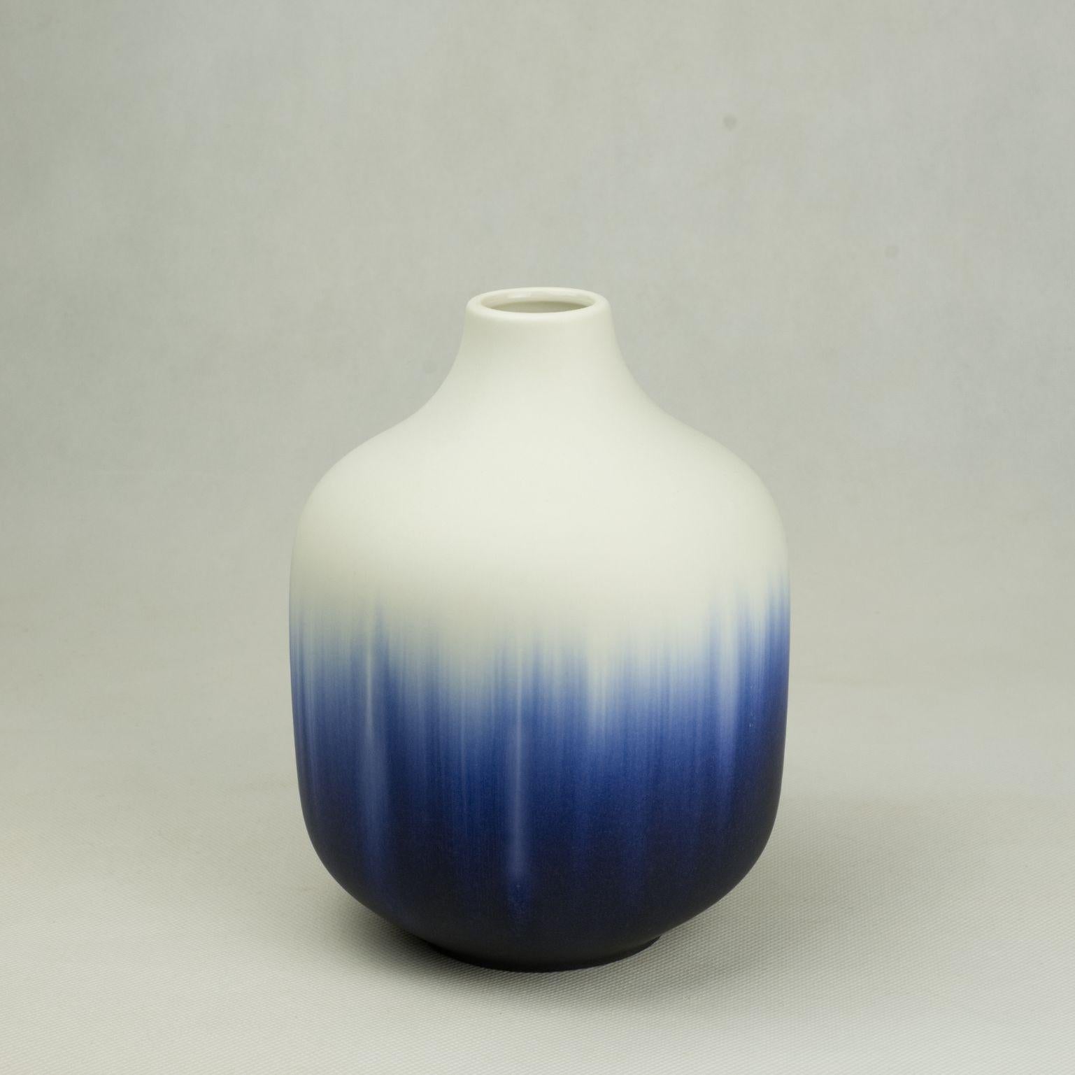 Czech Set of 3 Element Vases, Short by Milan Pekař For Sale