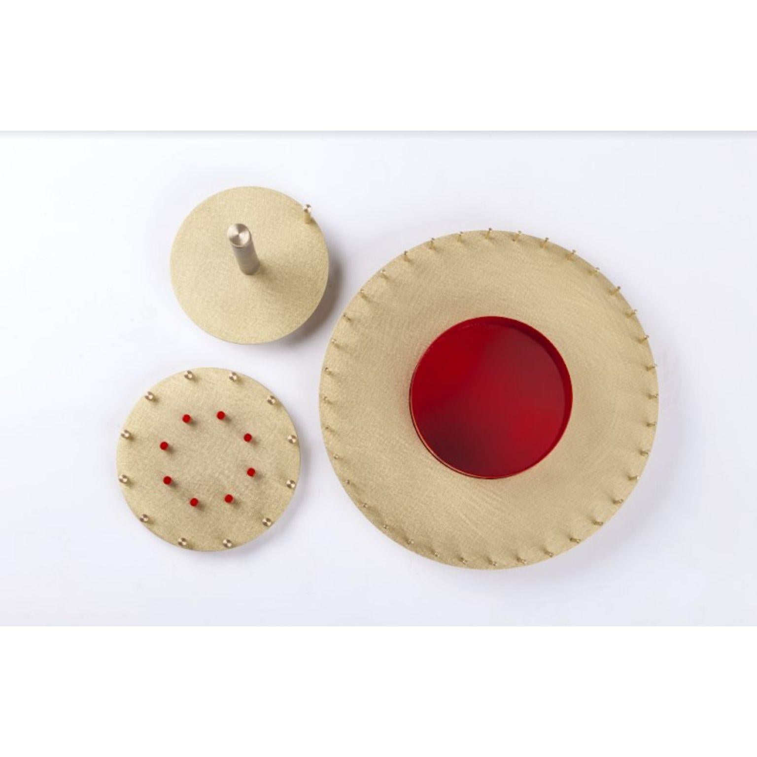 Set of 3 Elementa Trivet , fruit holder, and paper roll holder by Mingardo
Dimensions: D7.8 x H28.5 cm // D16.5 x H8.5 // D9 x H2.5 cm
Materials:Natural satin brass and natural varnished iron
Weight: 8 kg

Also Available in different