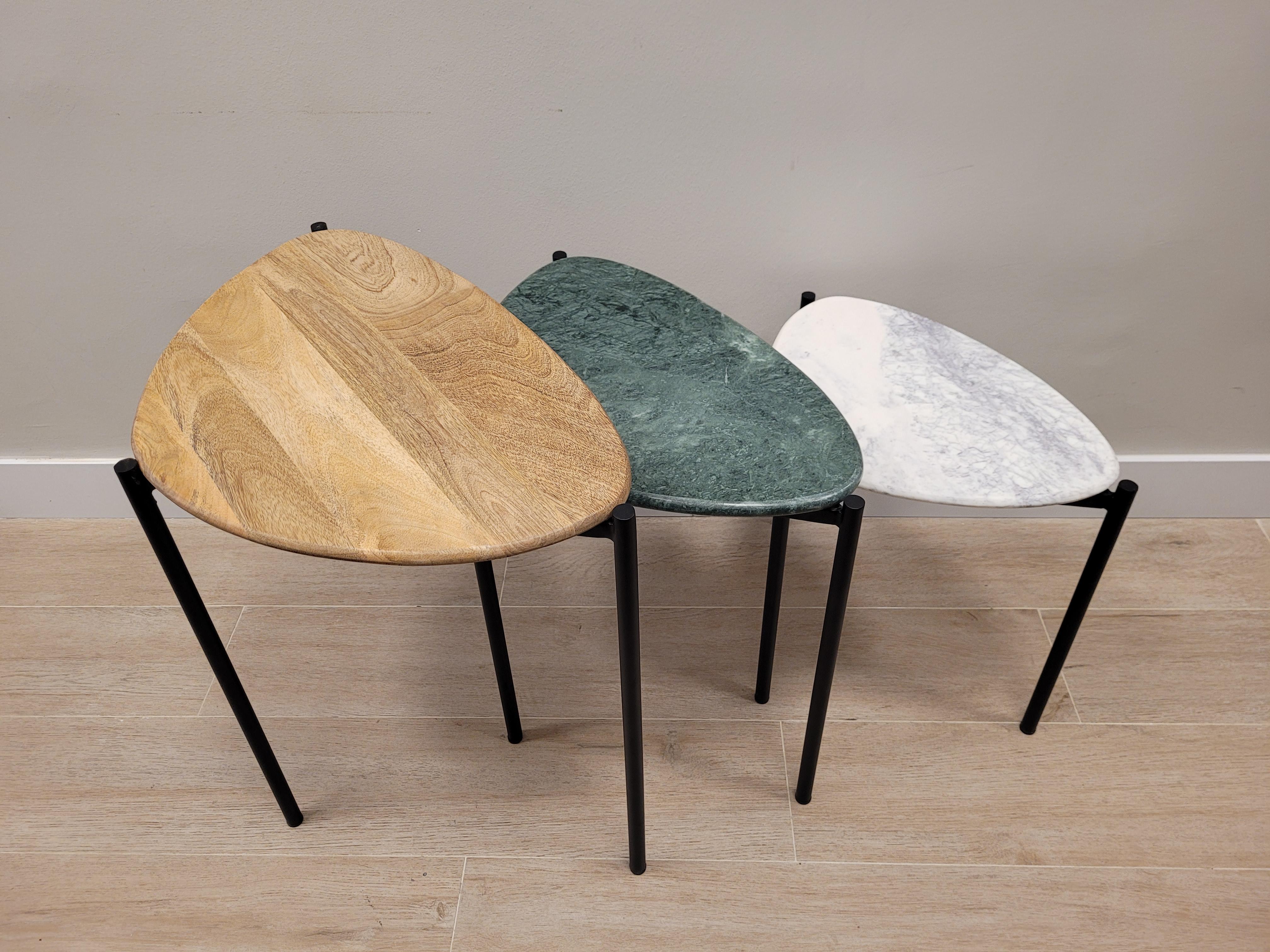 Hand-Crafted Set of 3 End-Tables Green, White Marble and Wood 21st Century, Side Table For Sale