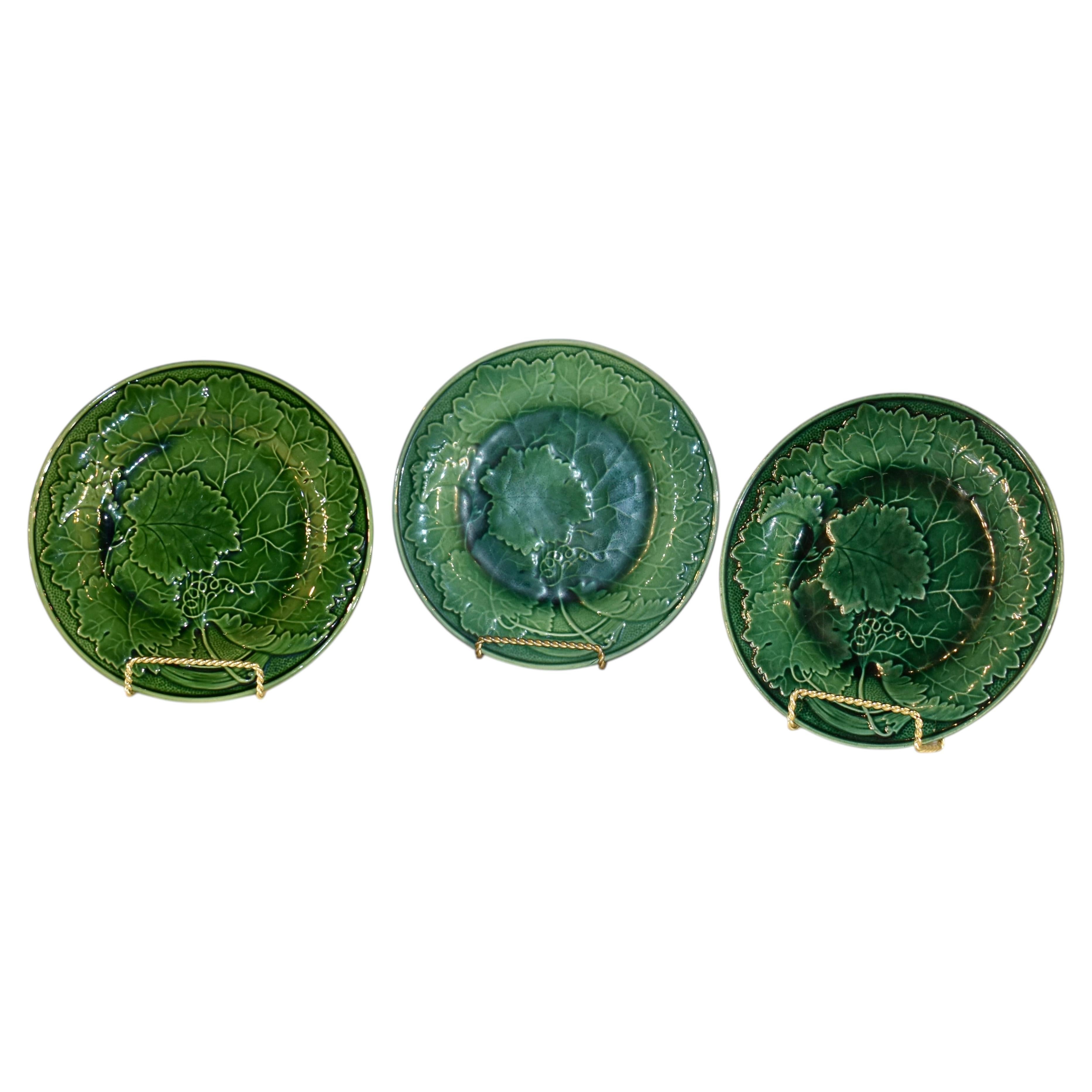 Set of 3 English Green Majolica Leaf Plates