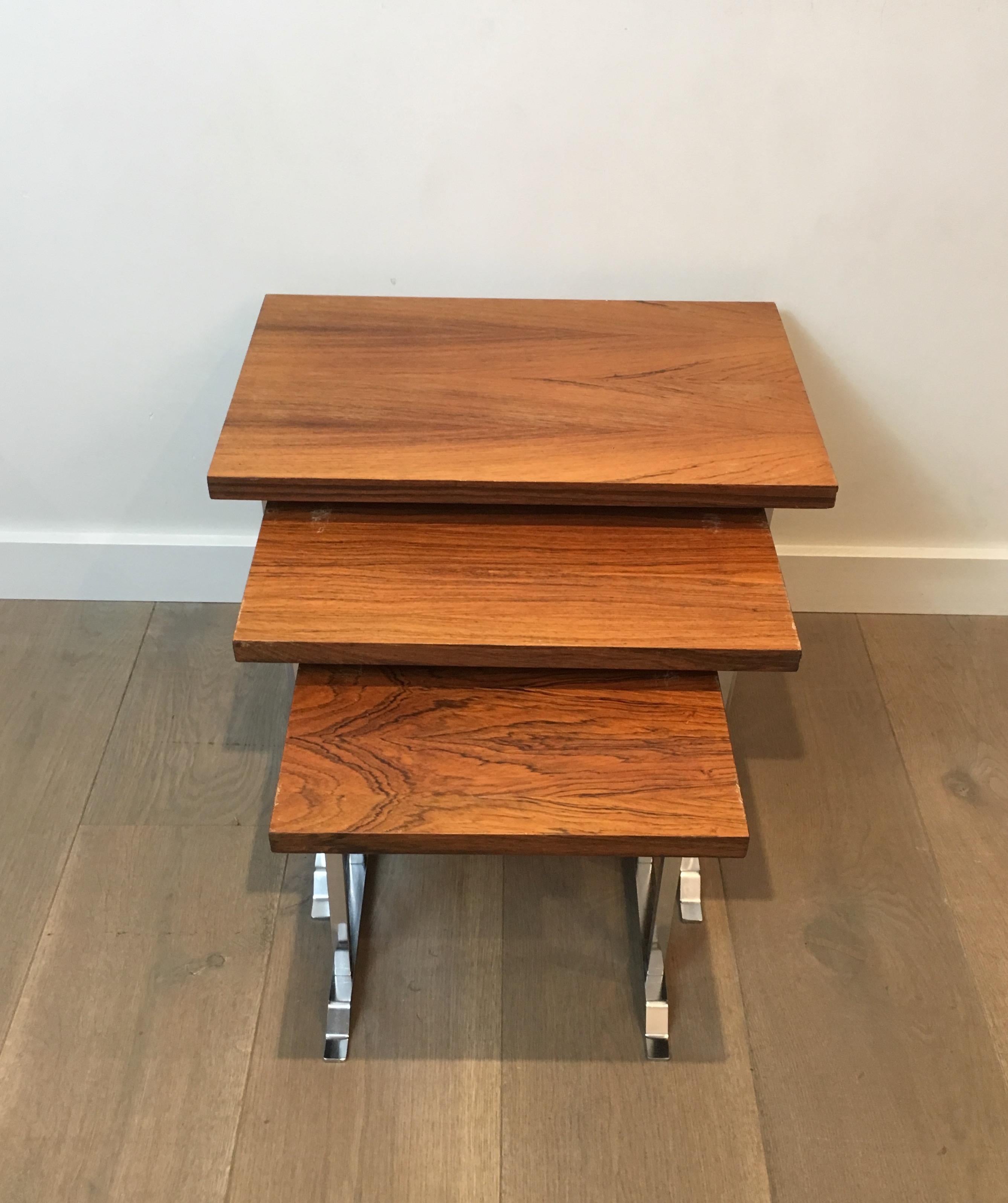 Mid-Century Modern Set of 3 Exotic Wood and Chrome Nesting Tables, French, circa 1970 For Sale