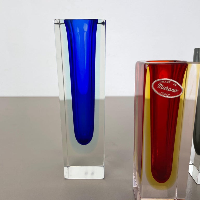 Set of 3 Faceted Murano Glass Sommerso Vases Attri. Flavio Poli, Italy, 1970s In Good Condition For Sale In Kirchlengern, DE